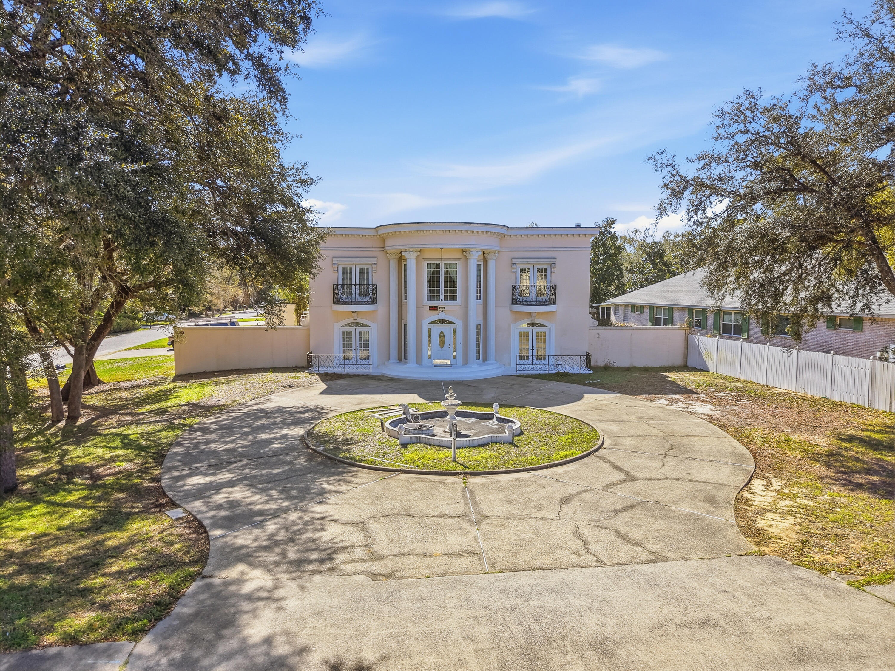 METES & BOUNDS - Residential