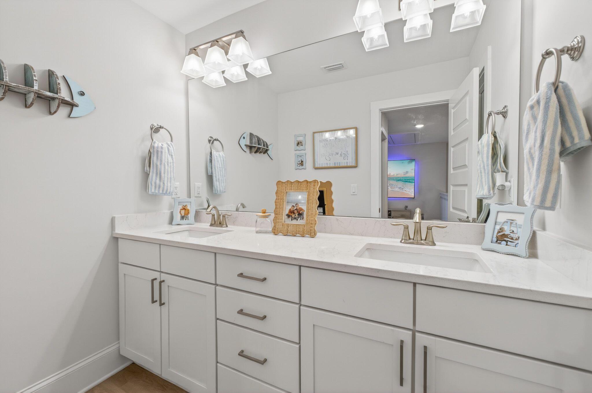 MAGNOLIA BAY ESTATES - Residential