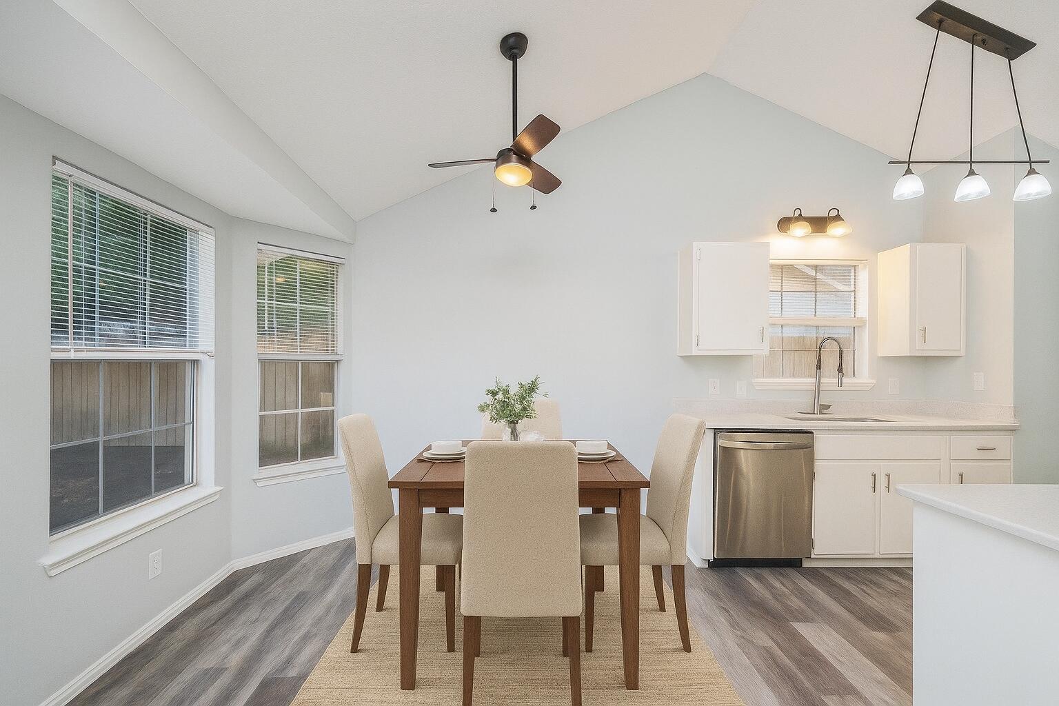 MORRIS ADDN TO CRESTVIEW - Residential