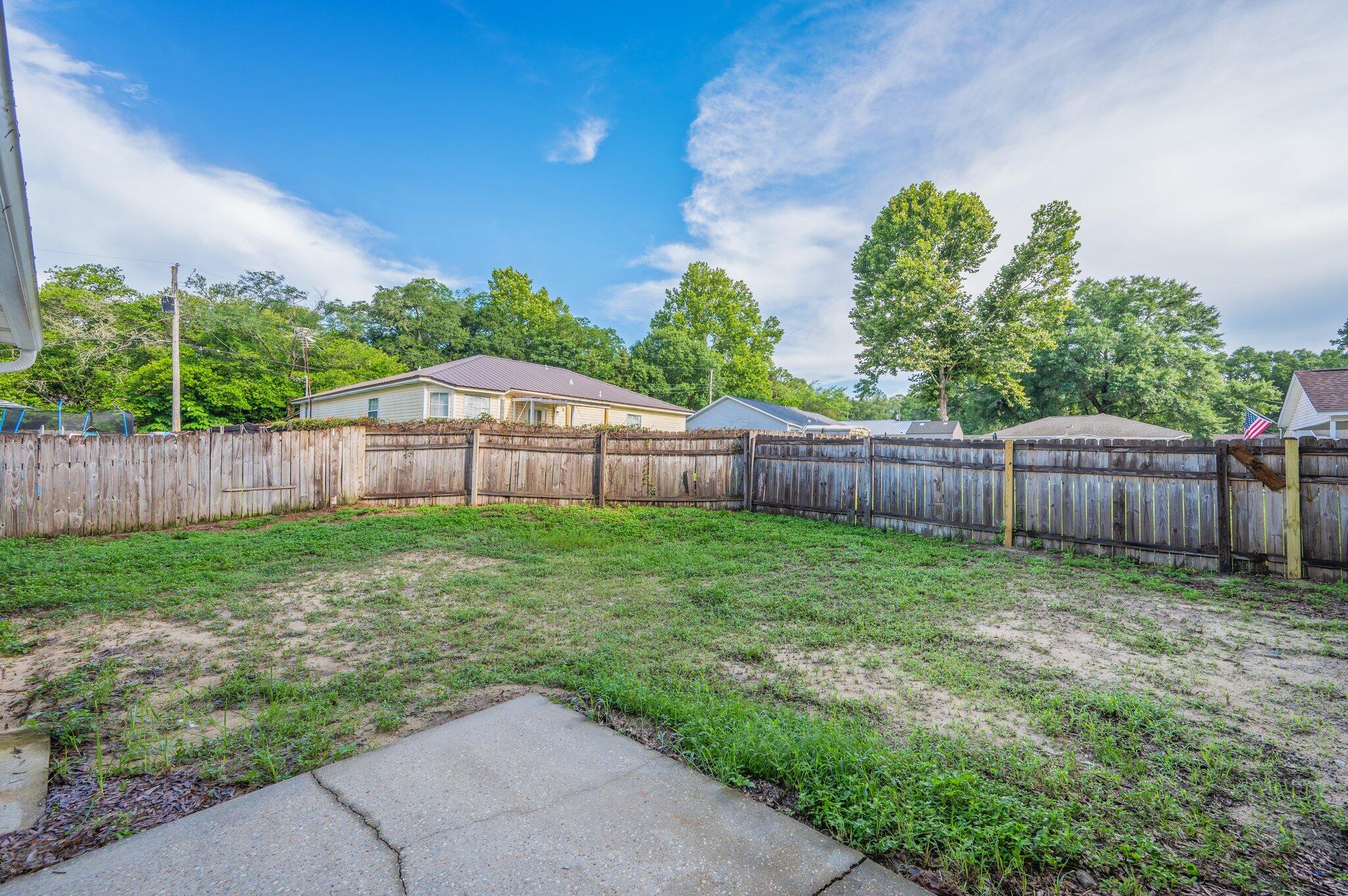 MORRIS ADDN TO CRESTVIEW - Residential