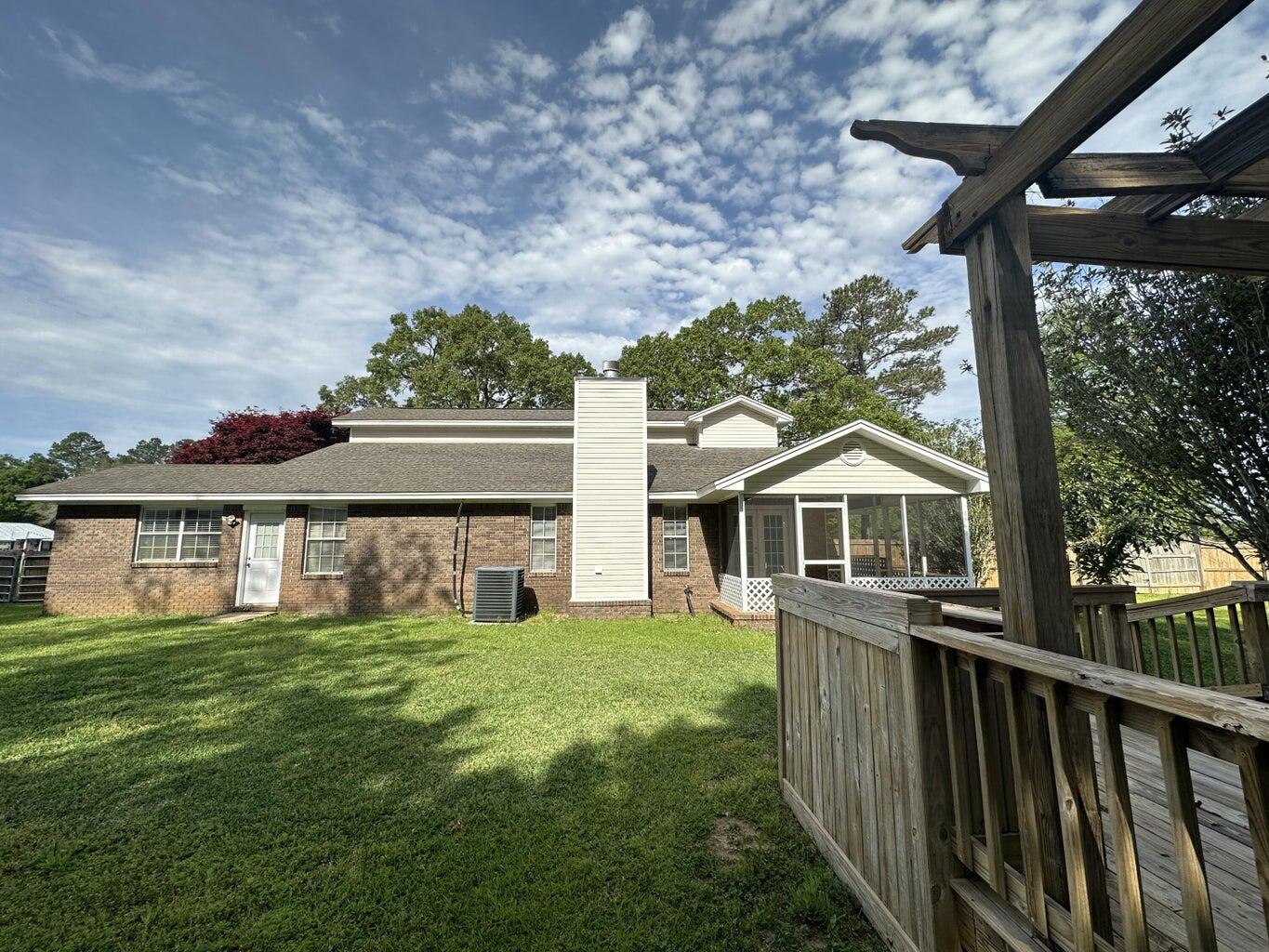 DOGWOOD ESTATES - Residential Lease