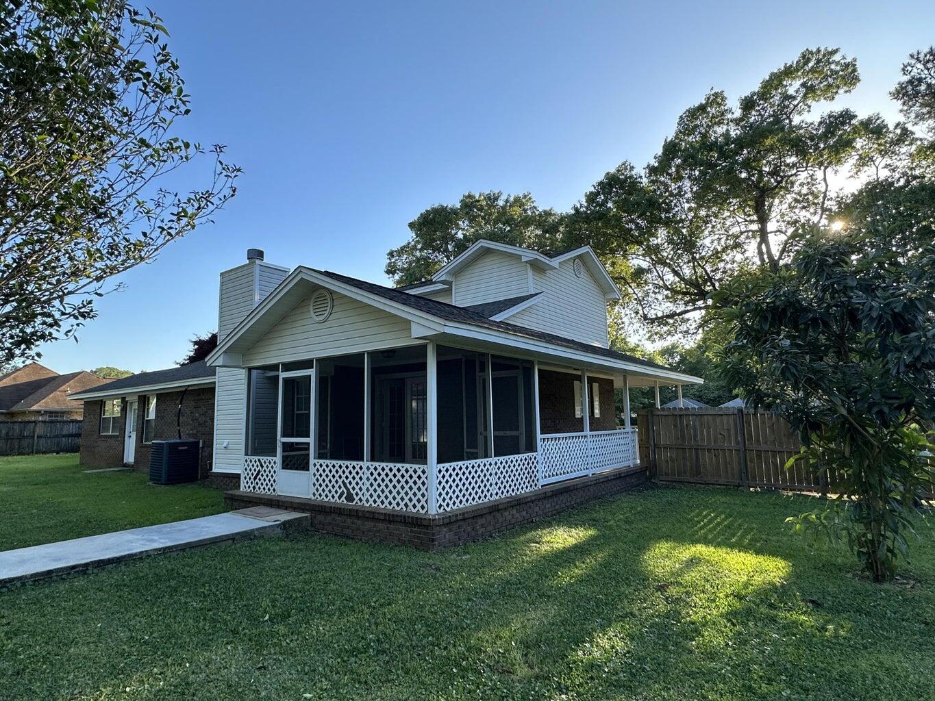 DOGWOOD ESTATES - Residential Lease