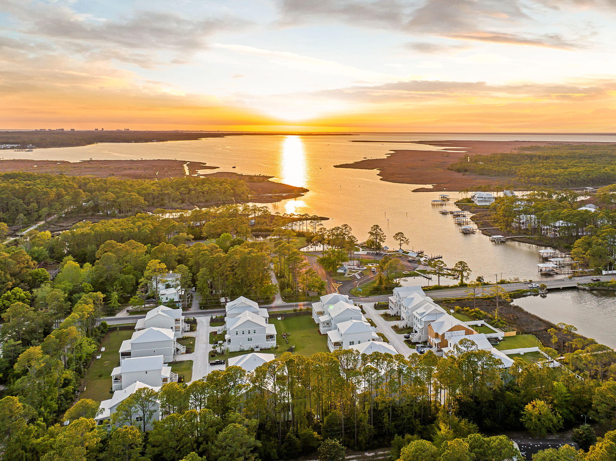 Cessna Village - Residential