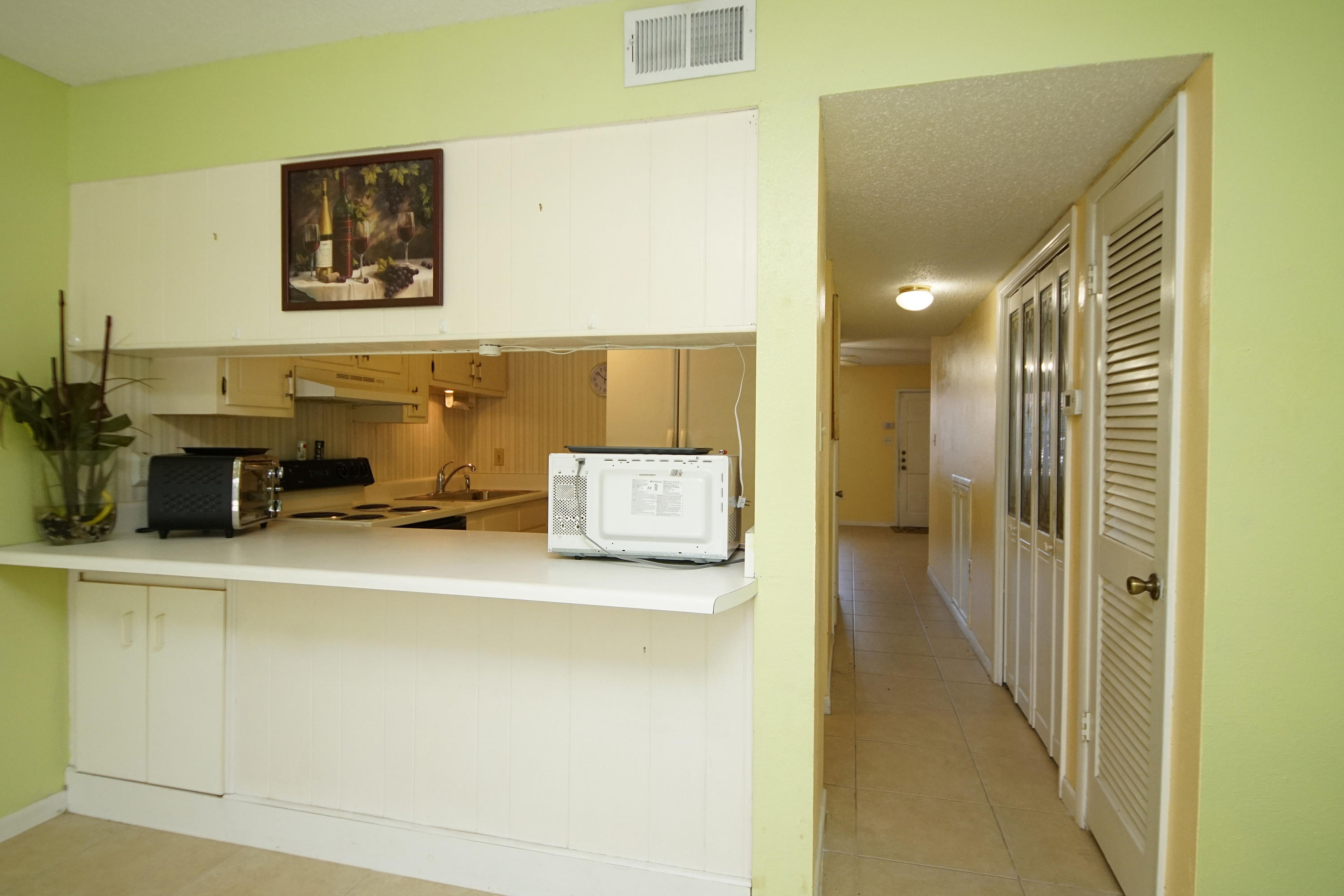 CHATEAU BY THE SEA - Residential