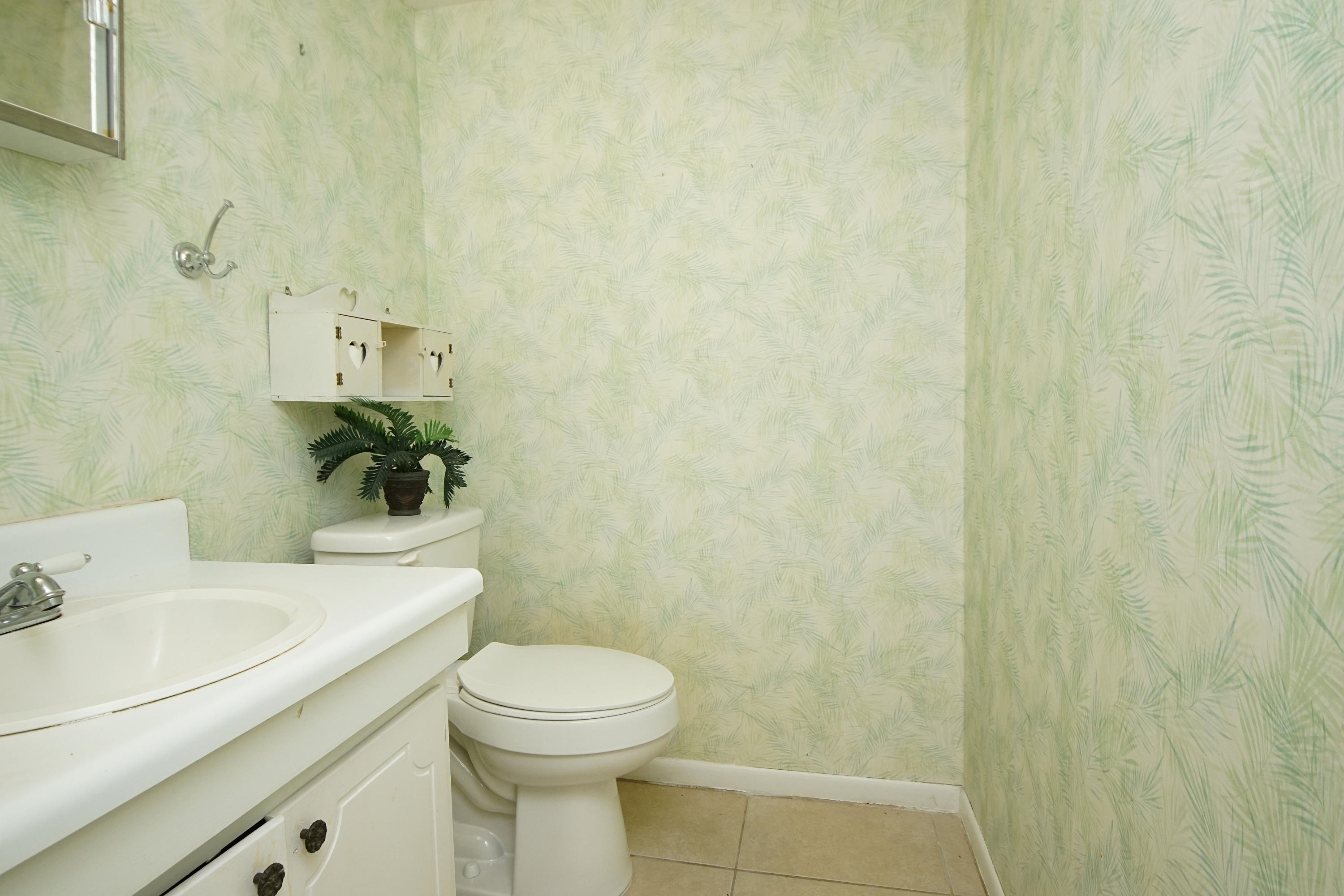 CHATEAU BY THE SEA - Residential