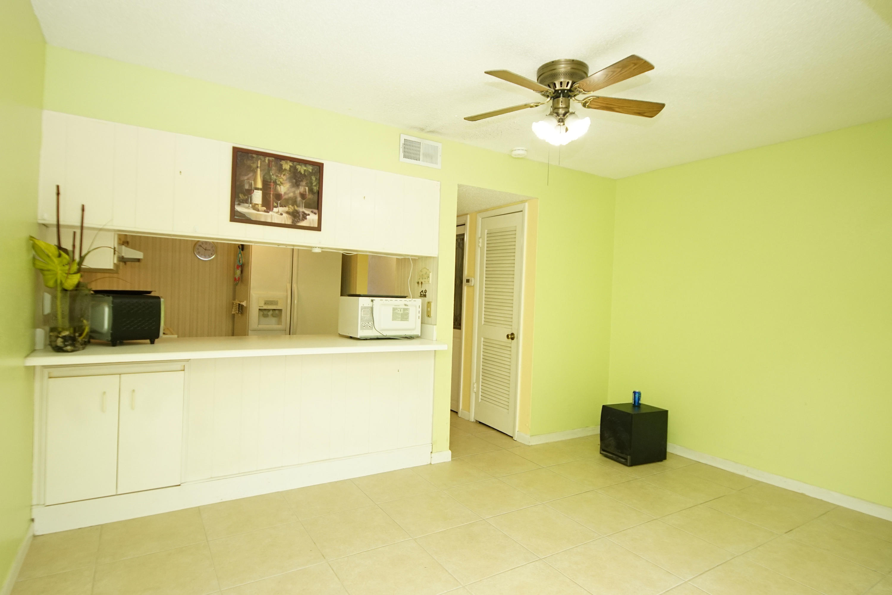 CHATEAU BY THE SEA - Residential