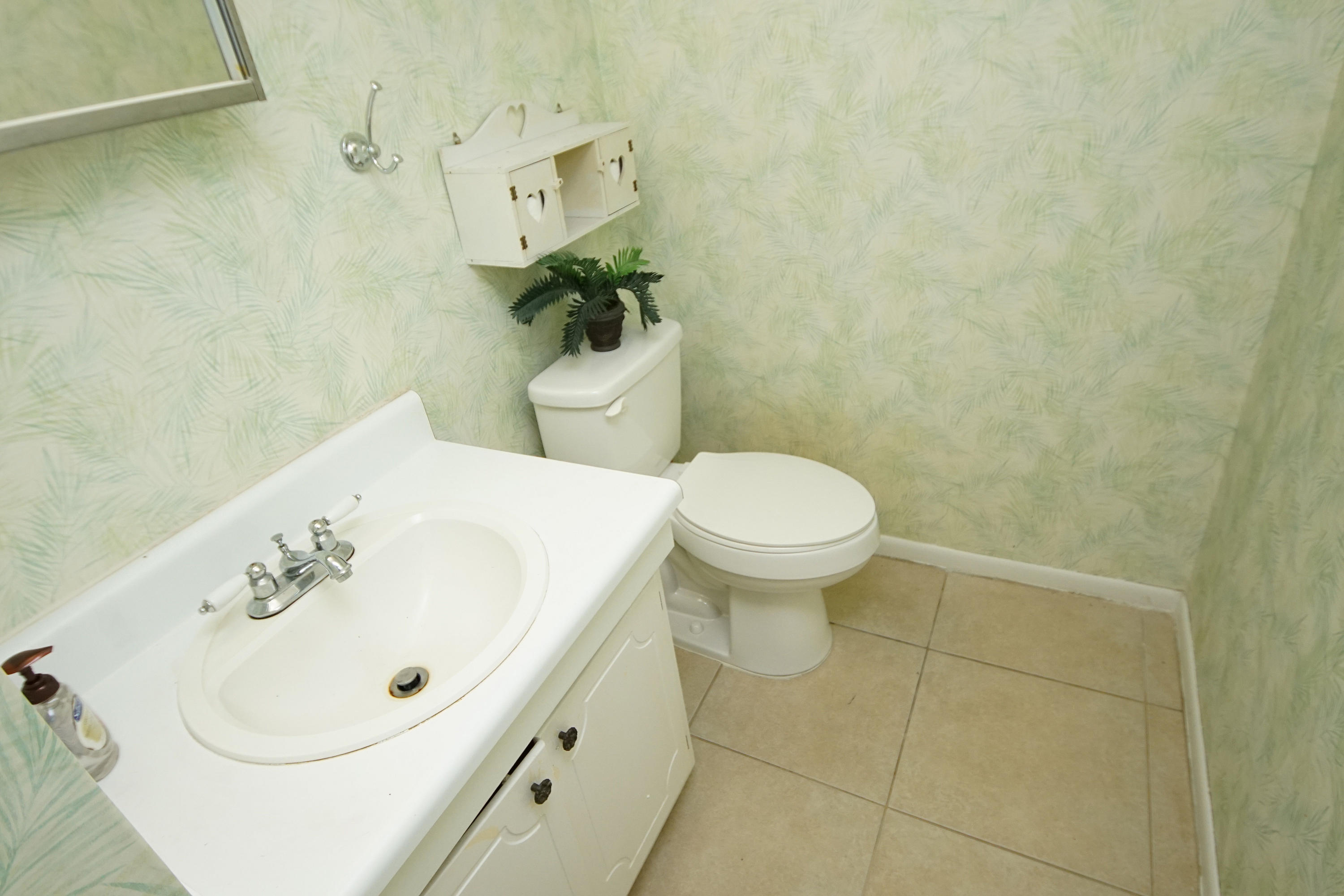 CHATEAU BY THE SEA - Residential