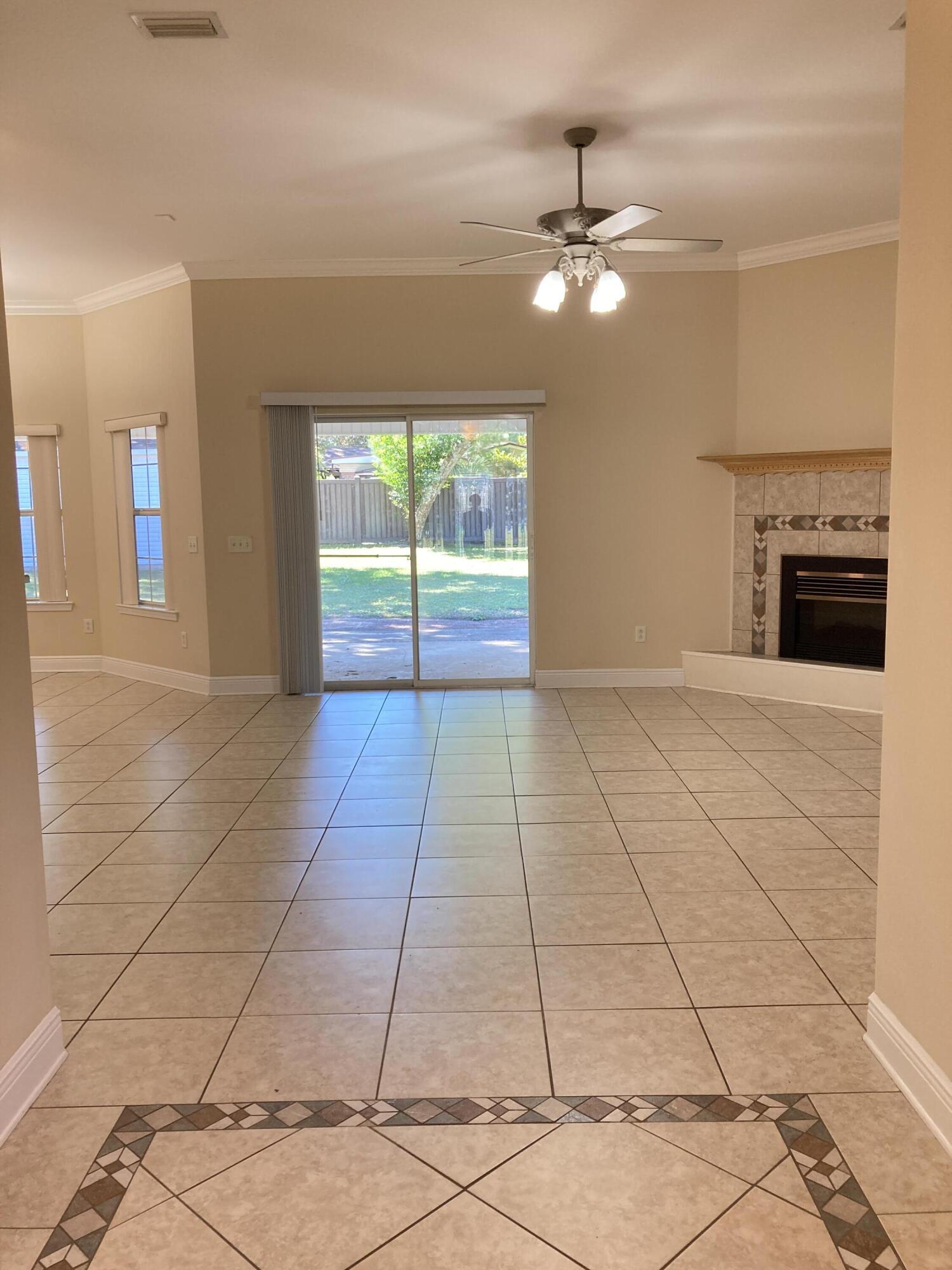 BAYOU POQUITO - Residential