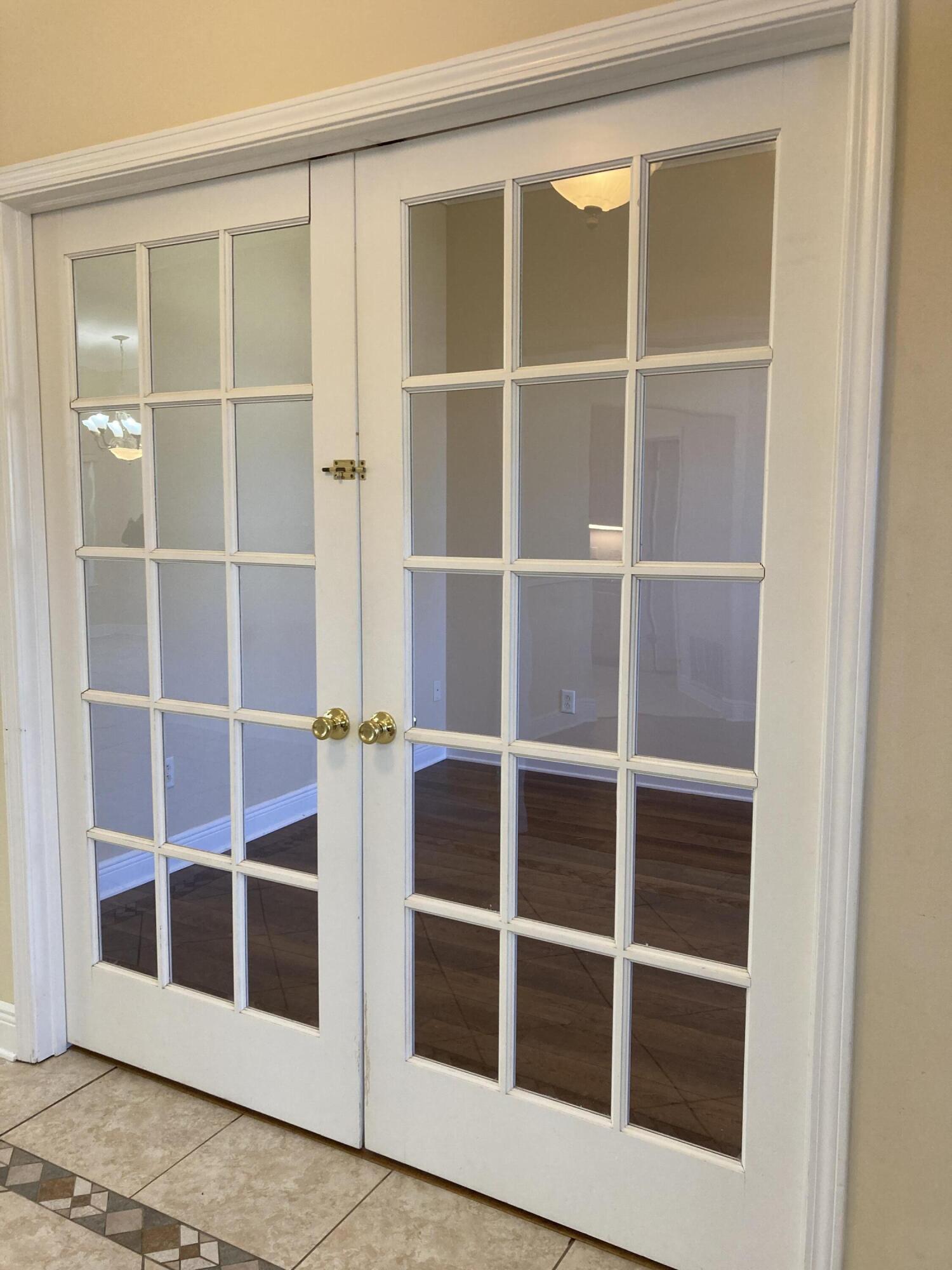 BAYOU POQUITO - Residential