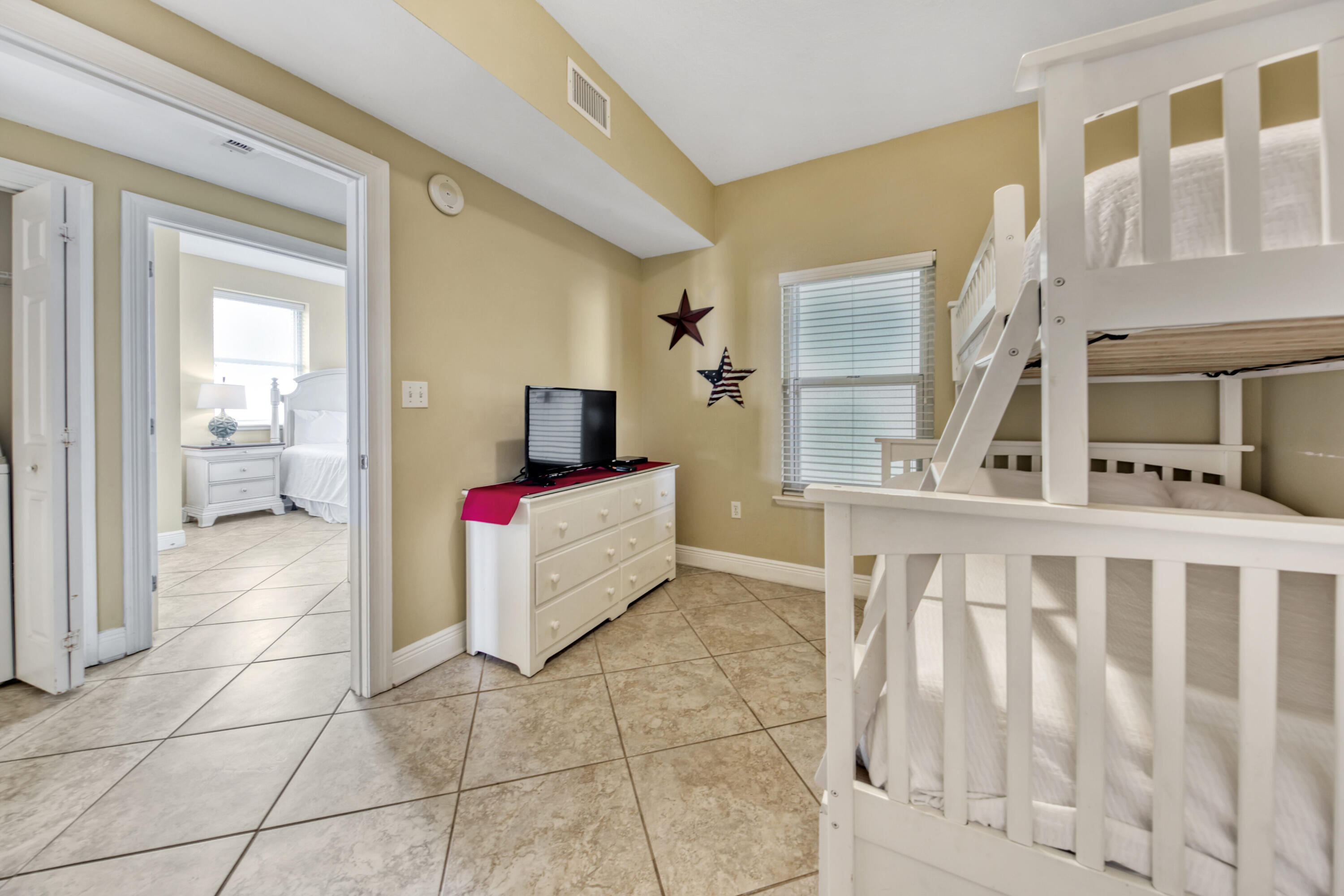 ARIEL DUNES II - Residential