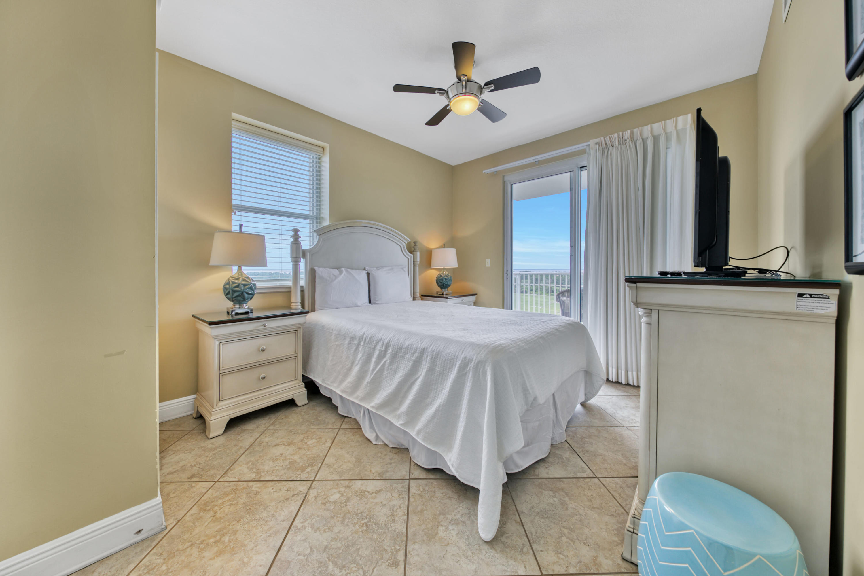 ARIEL DUNES II - Residential