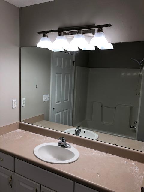 FOREST LAKE S/D - Residential Lease