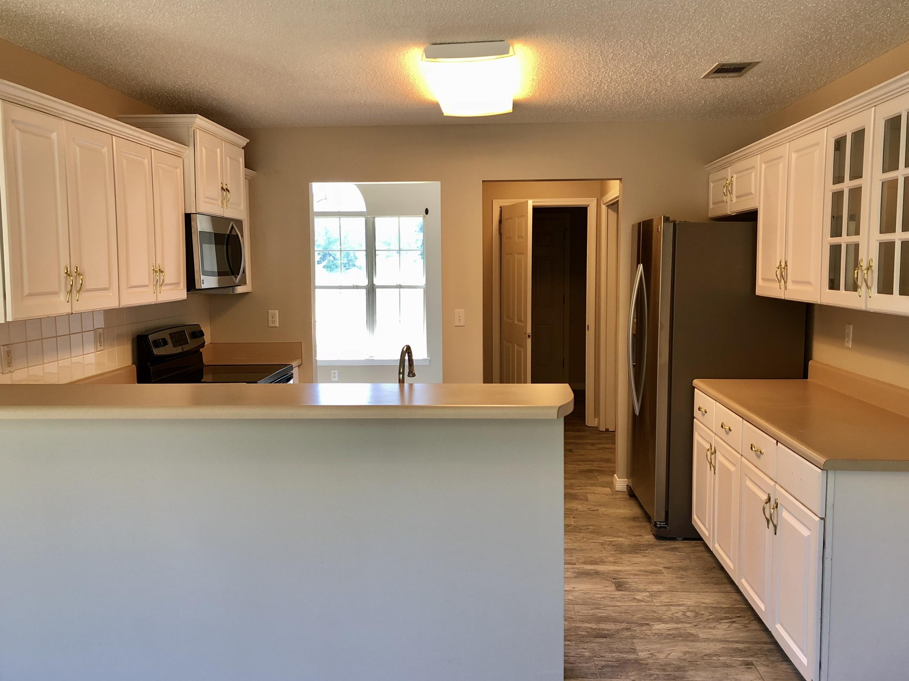 FOREST LAKE S/D - Residential Lease