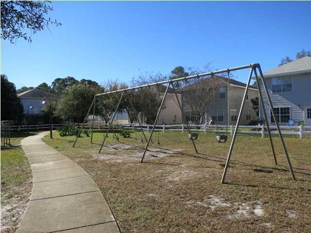 TWIN LAKES ESTATES - Residential