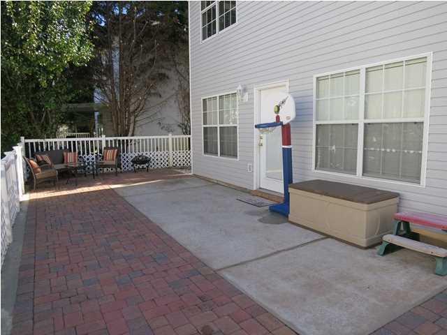 TWIN LAKES ESTATES - Residential