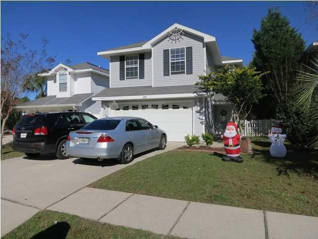 TWIN LAKES ESTATES - Residential