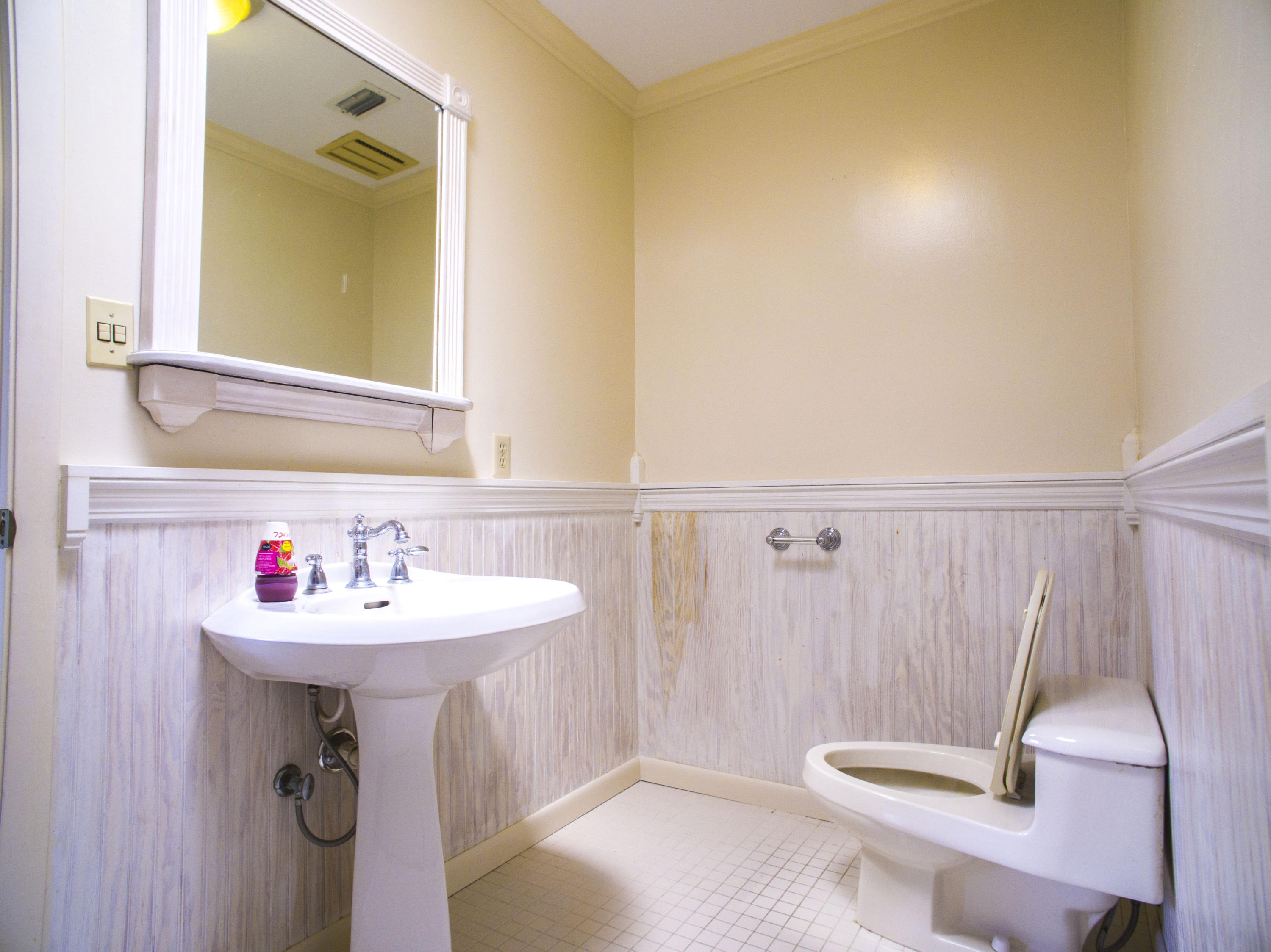 JONITA ESTATES - Residential