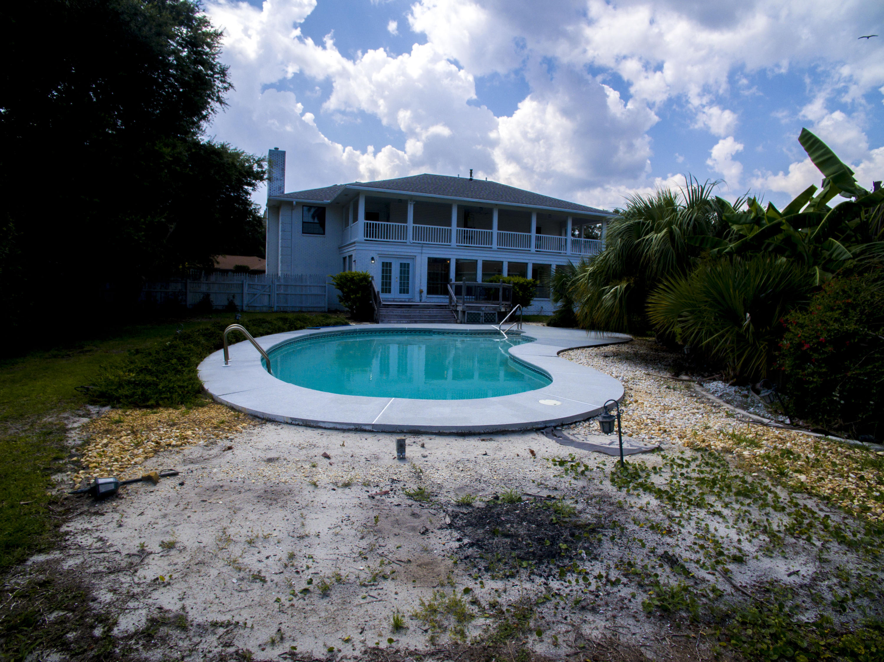 JONITA ESTATES - Residential