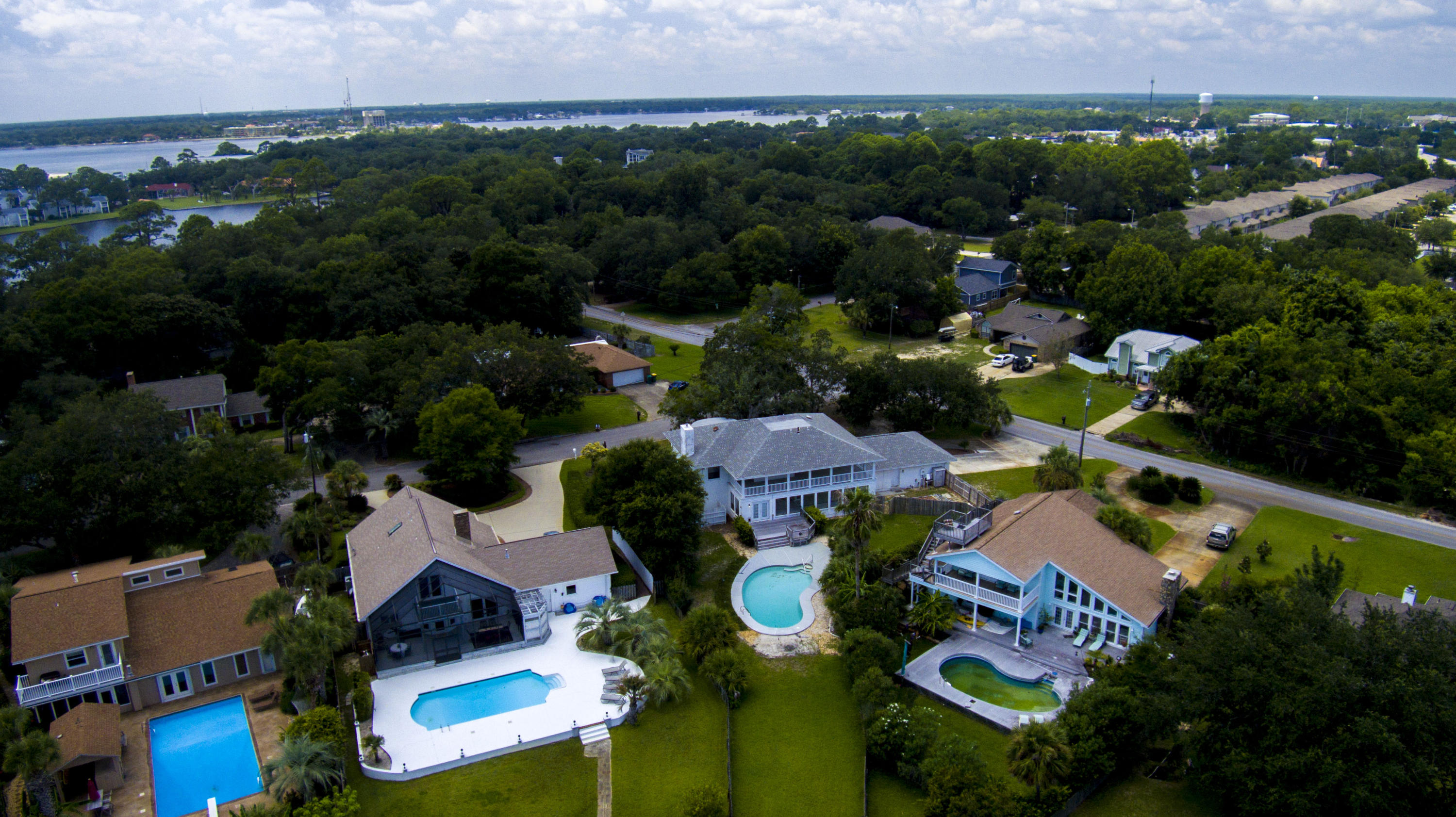 JONITA ESTATES - Residential