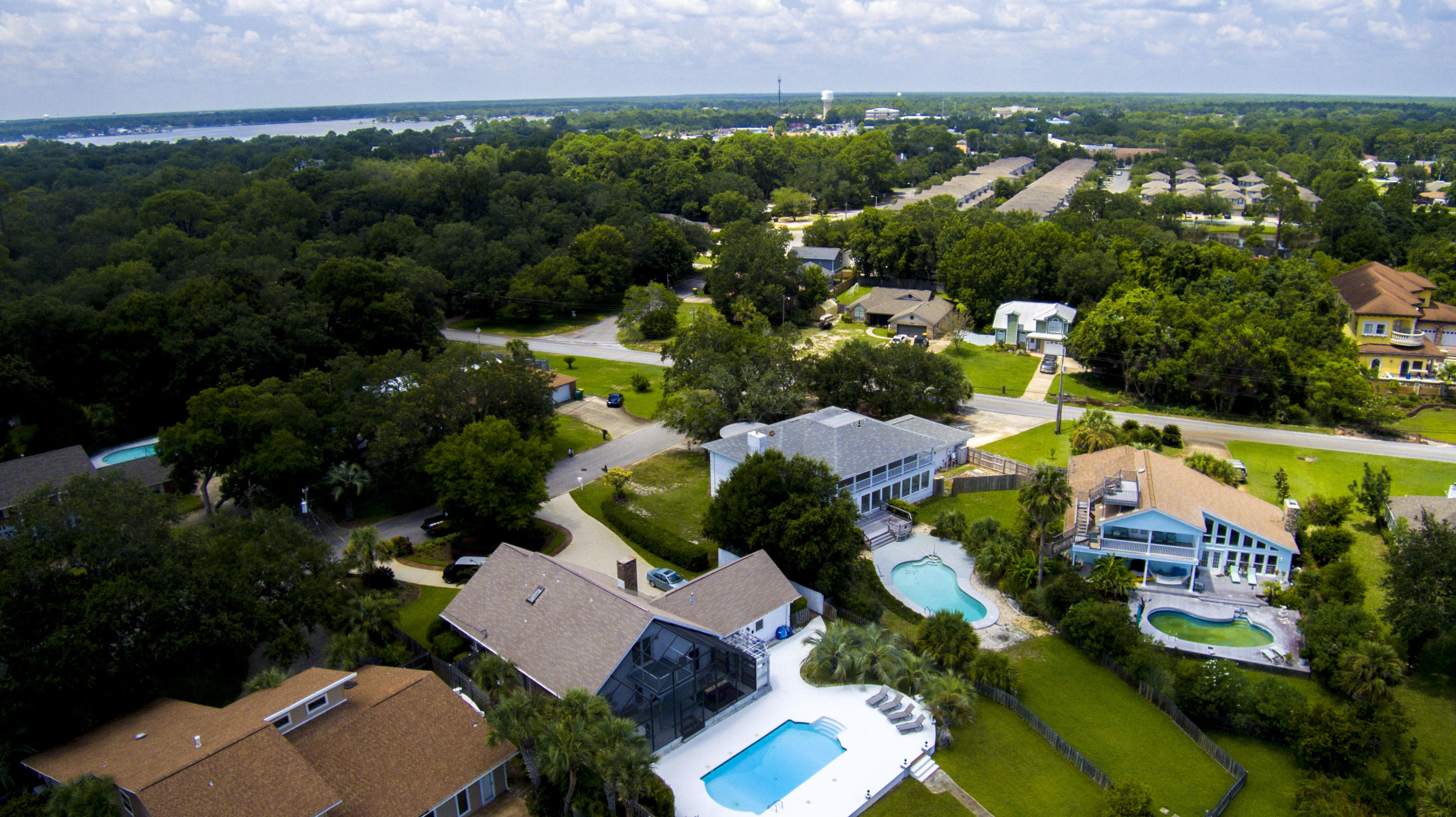 JONITA ESTATES - Residential