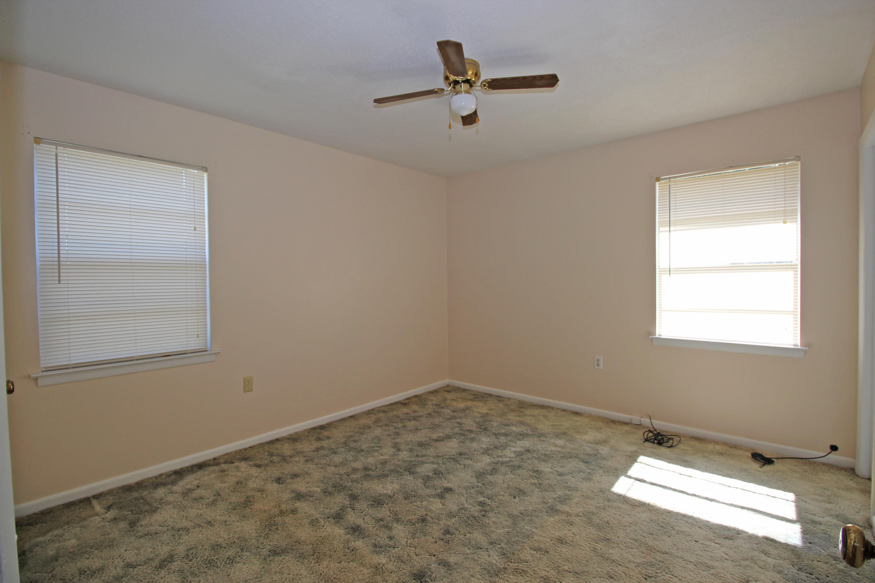 MARY ESTHER HEIGHTS - Residential