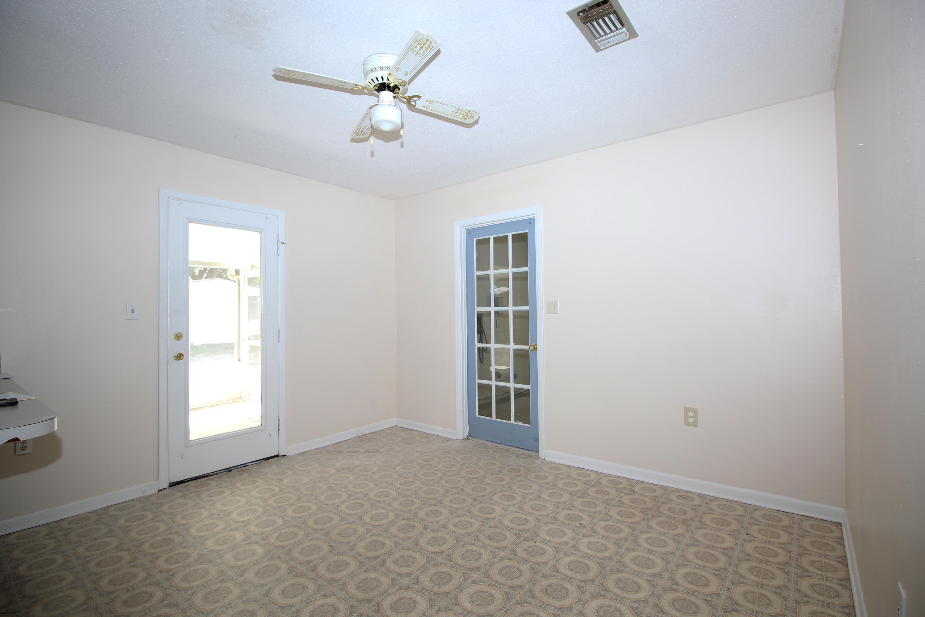 MARY ESTHER HEIGHTS - Residential