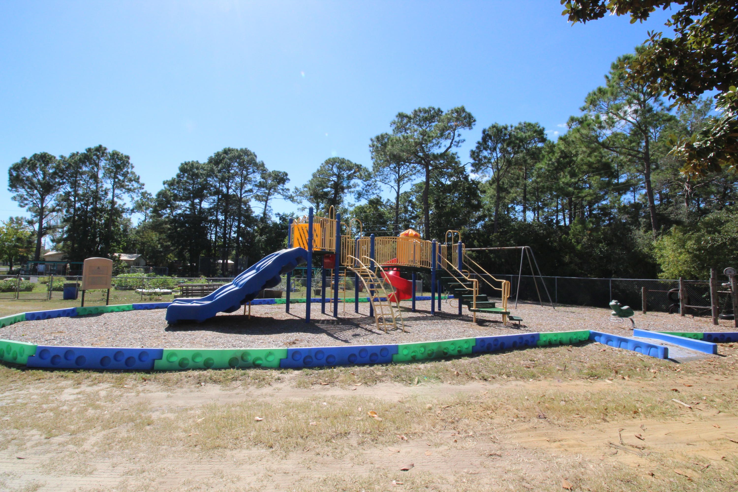 MARY ESTHER HEIGHTS - Residential