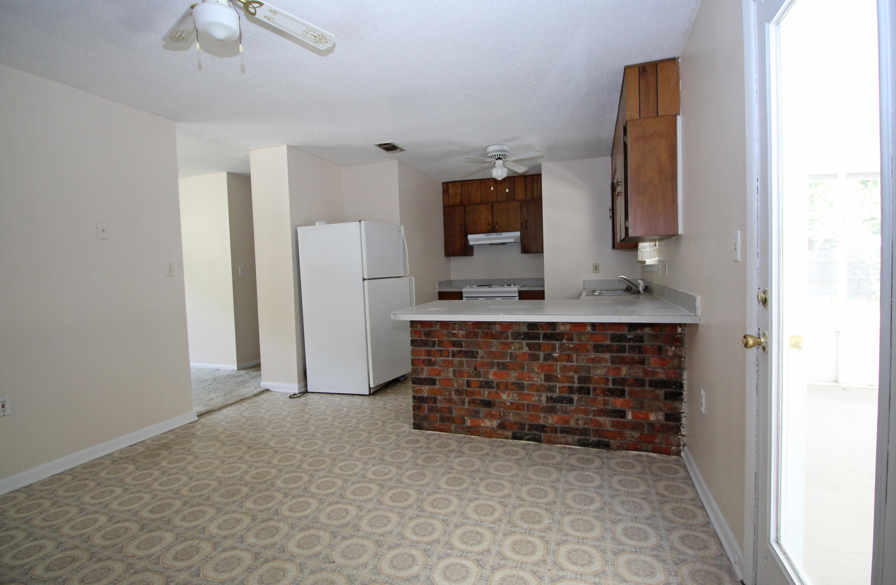 MARY ESTHER HEIGHTS - Residential