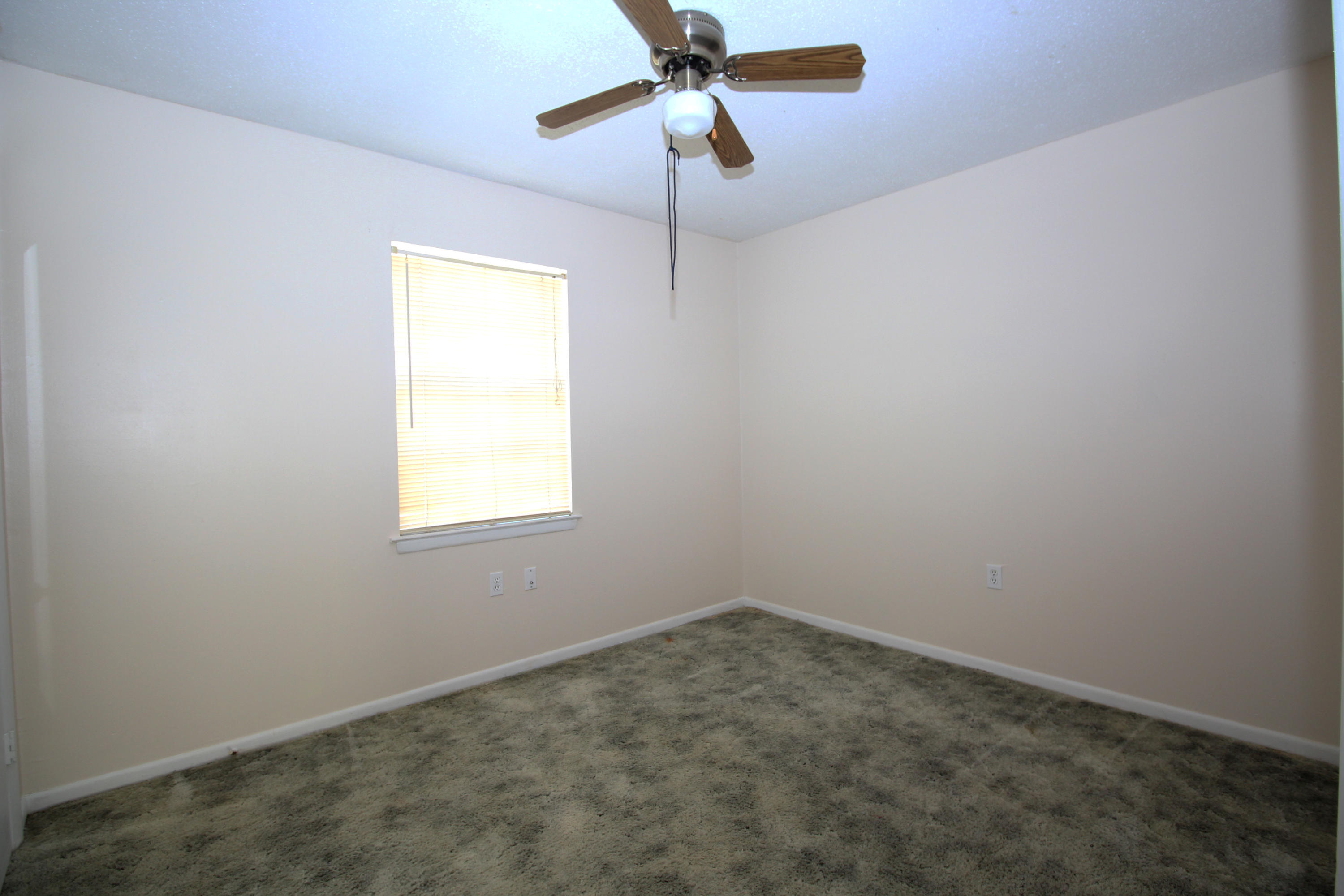 MARY ESTHER HEIGHTS - Residential