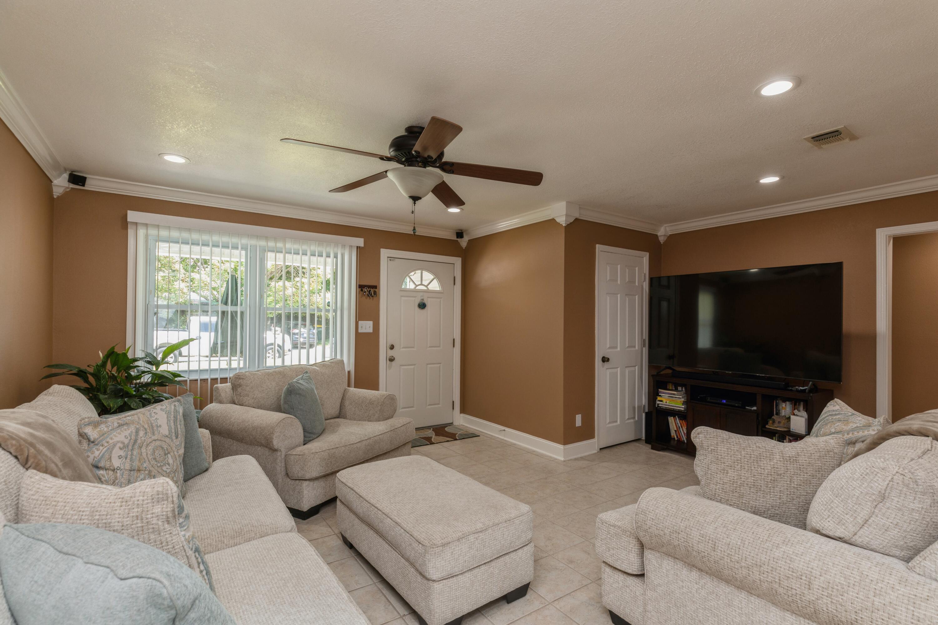 AMENDED MAP OF OAKLAND - Residential