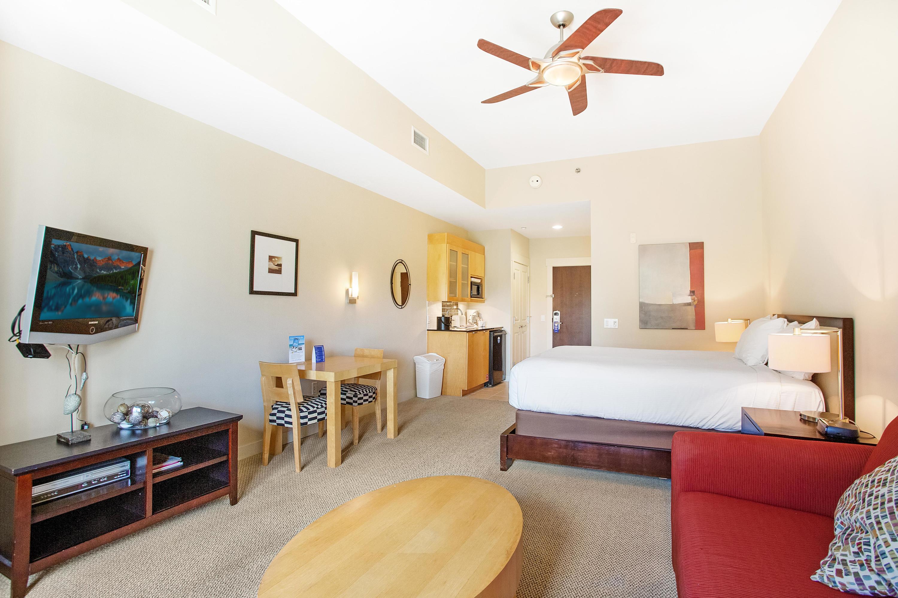 BAHIA CONDO - Residential