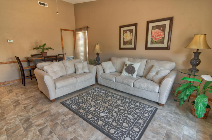 HORIZON SOUTH 19 CONDO - Residential