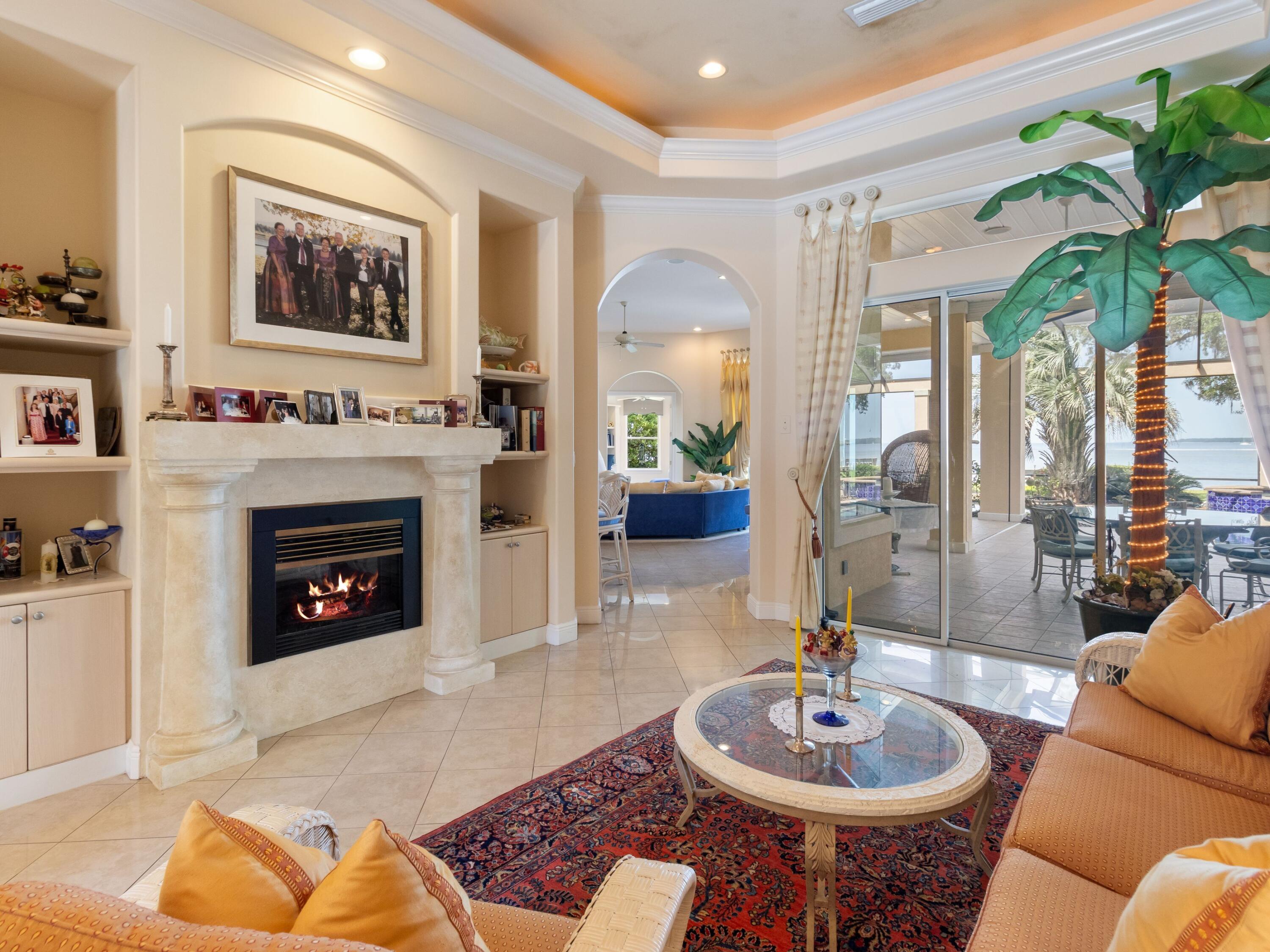 LIDO VILLAGE - Residential