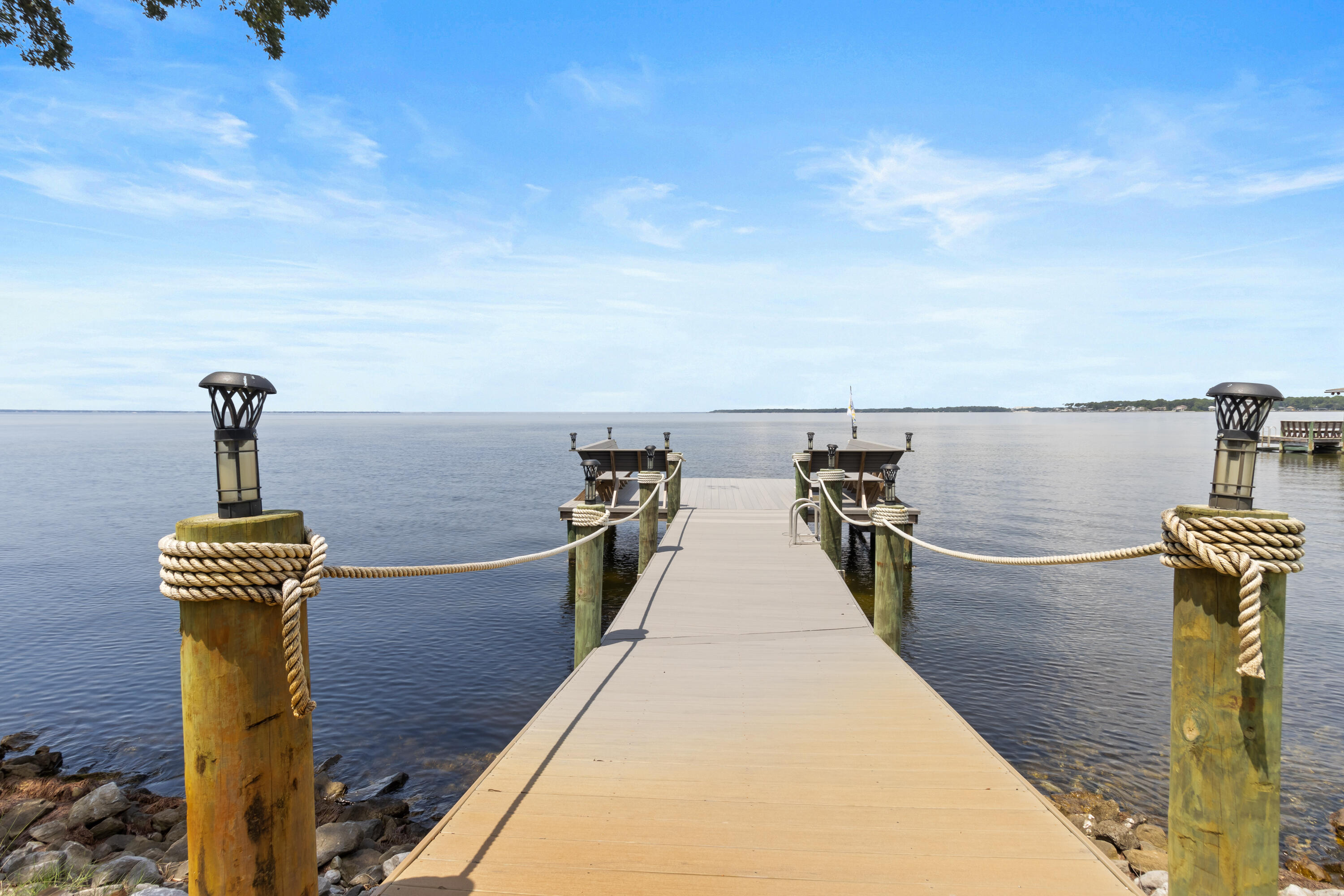 LIDO VILLAGE - Residential