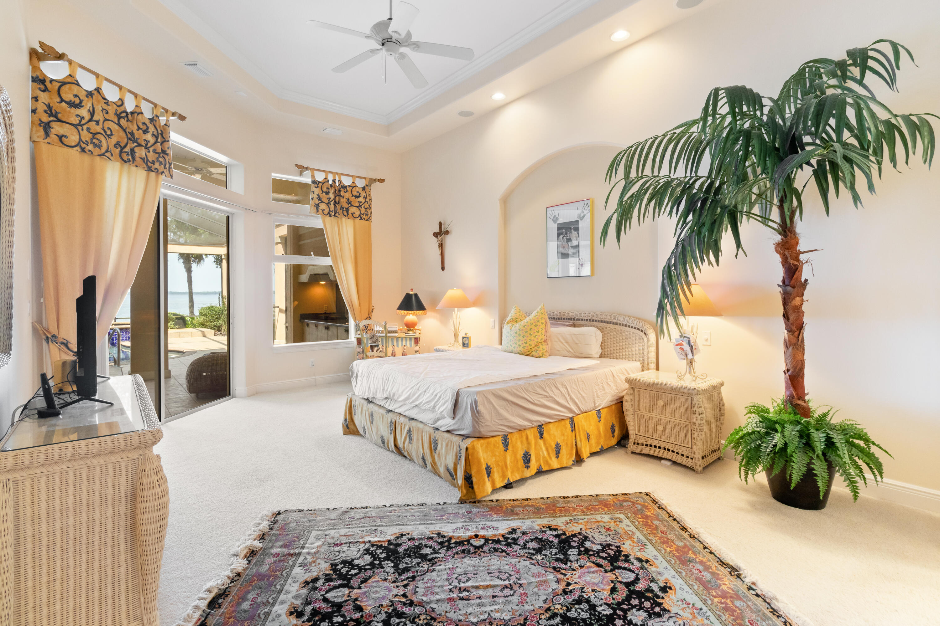 LIDO VILLAGE - Residential