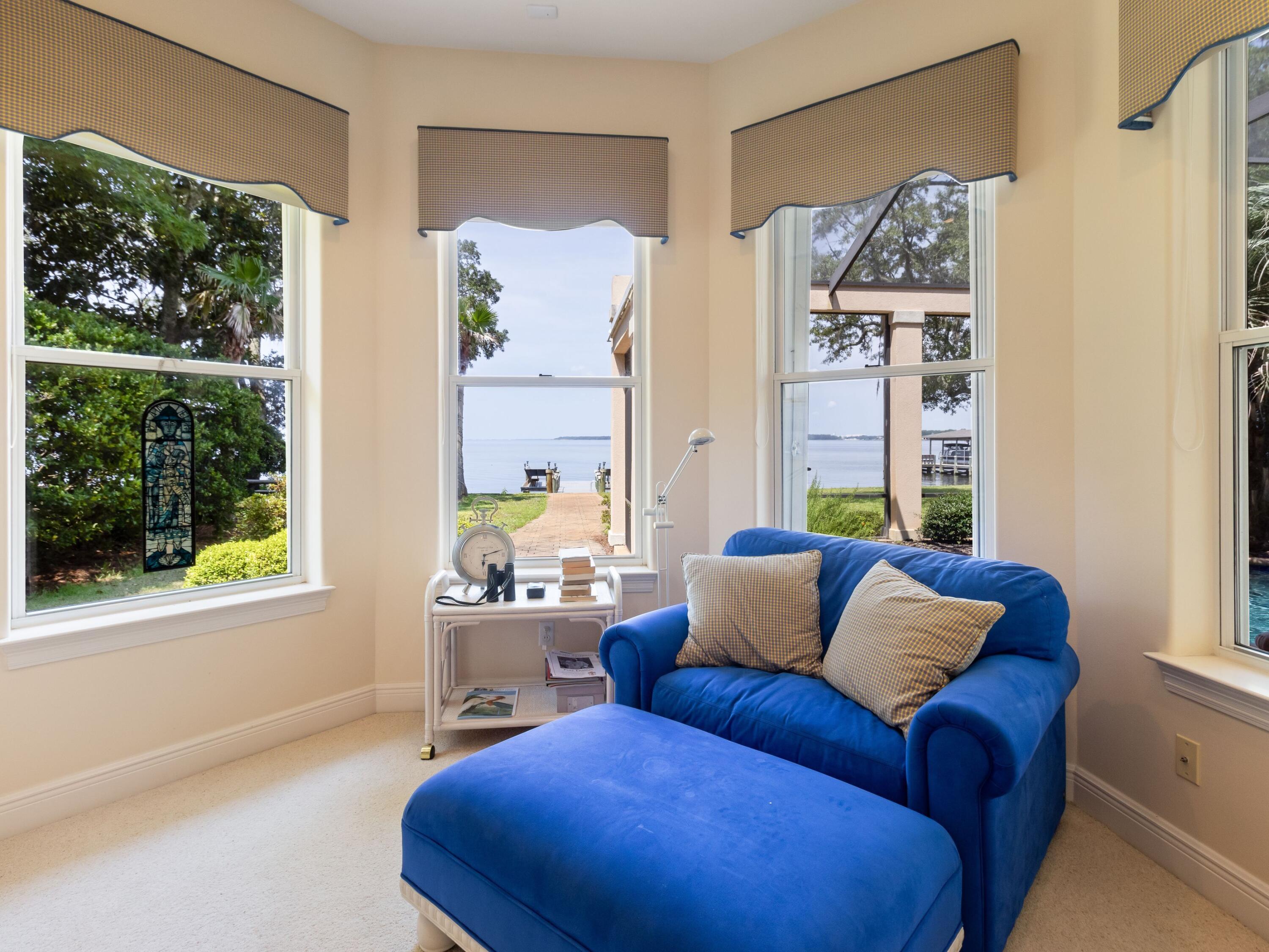 LIDO VILLAGE - Residential