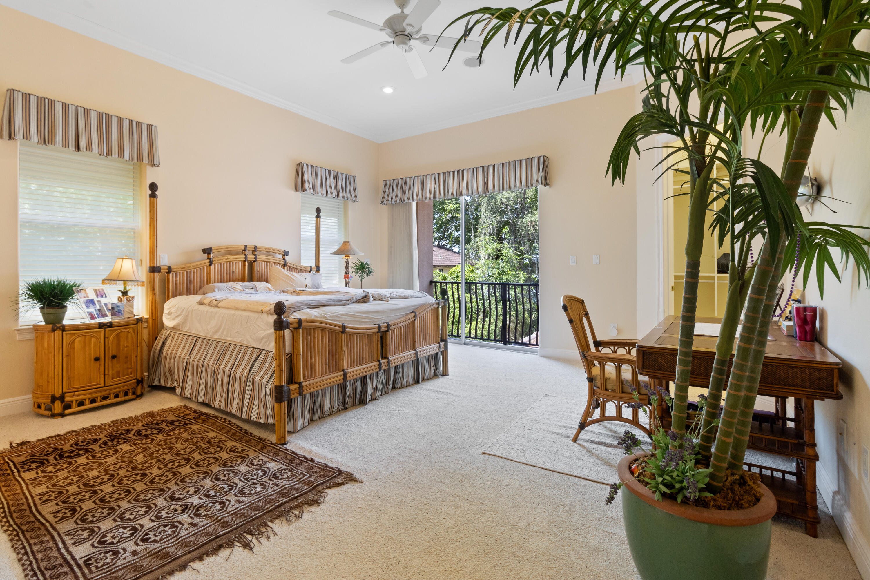 LIDO VILLAGE - Residential