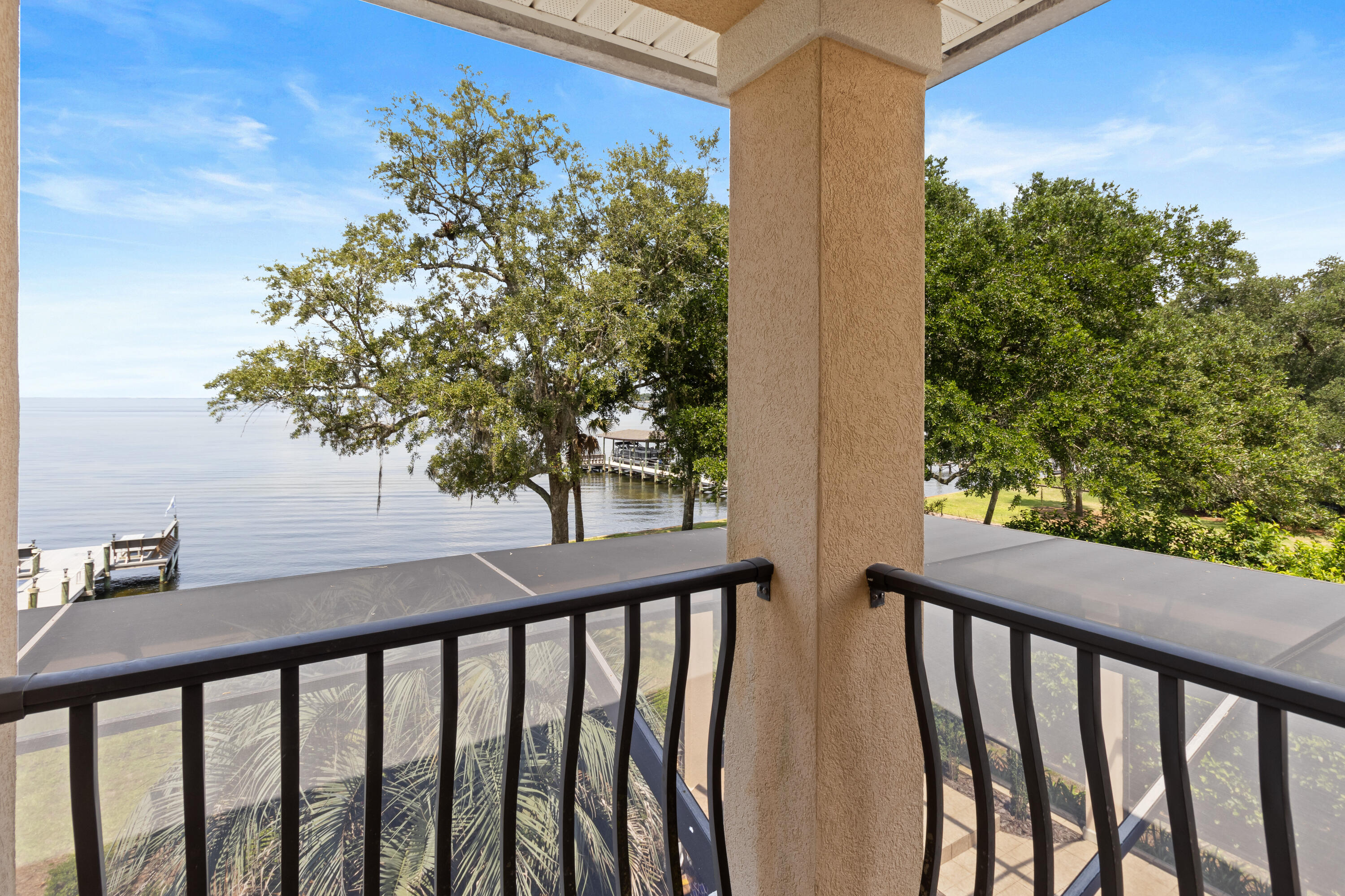 LIDO VILLAGE - Residential