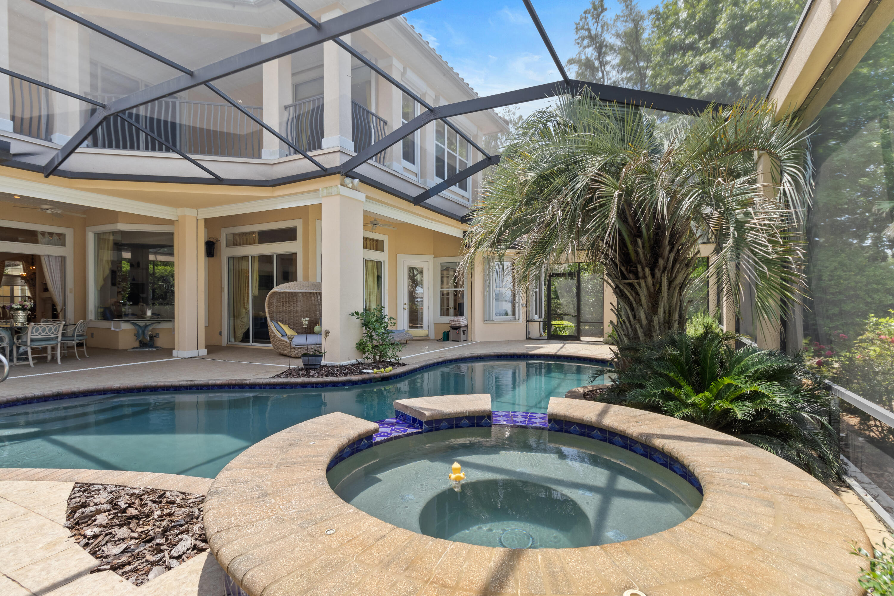 LIDO VILLAGE - Residential