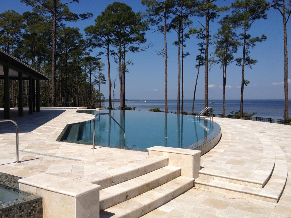 CHURCHILL OAKS - Residential