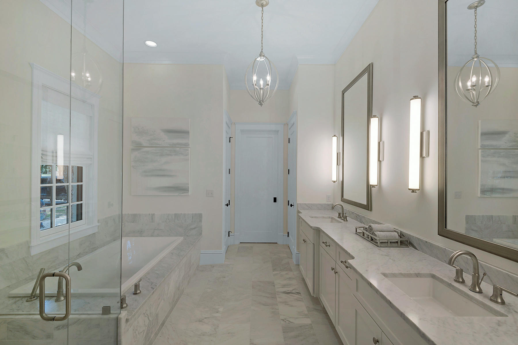 CHURCHILL OAKS - Residential