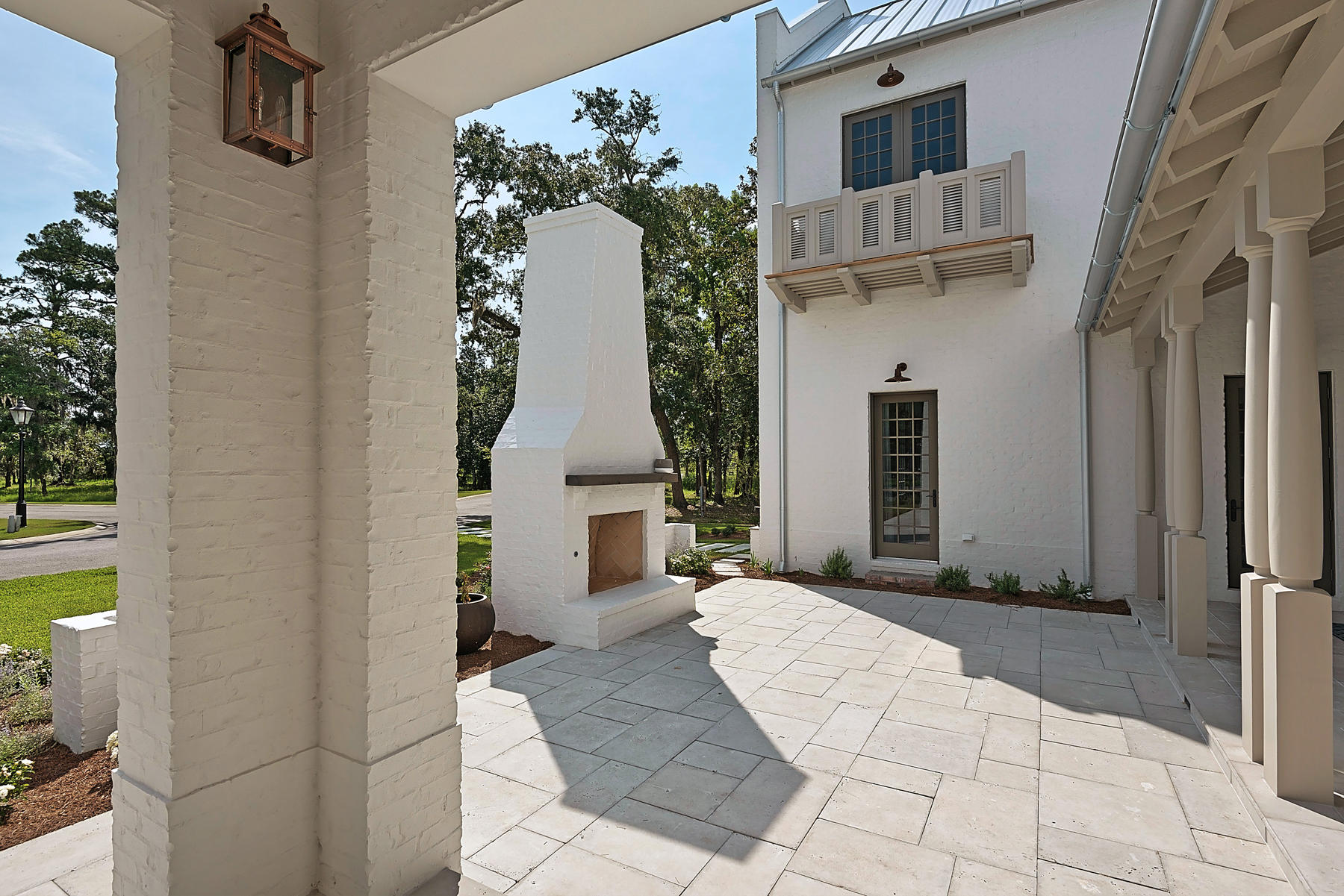 CHURCHILL OAKS - Residential