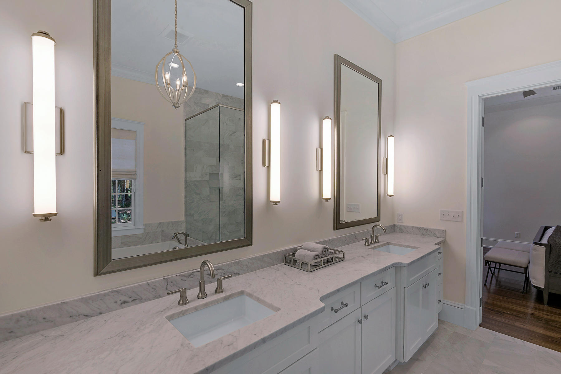 CHURCHILL OAKS - Residential