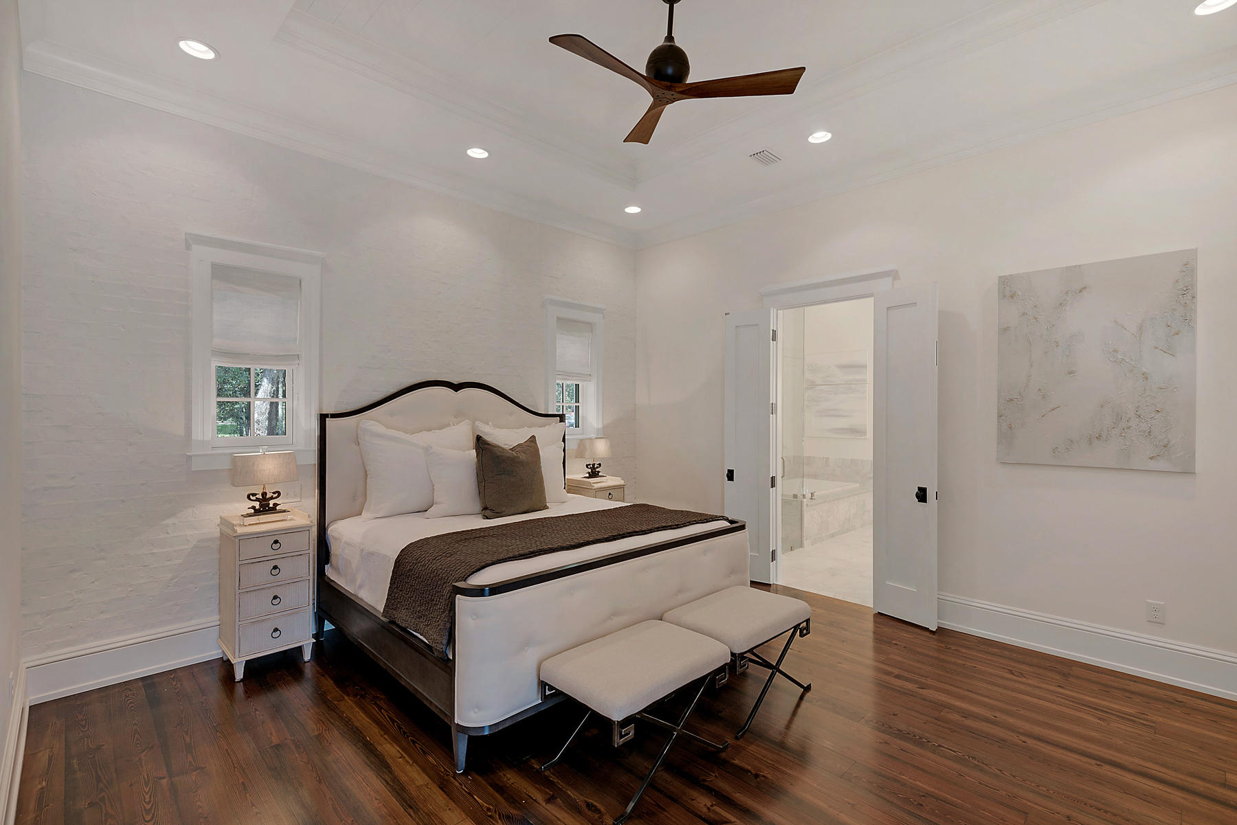 CHURCHILL OAKS - Residential