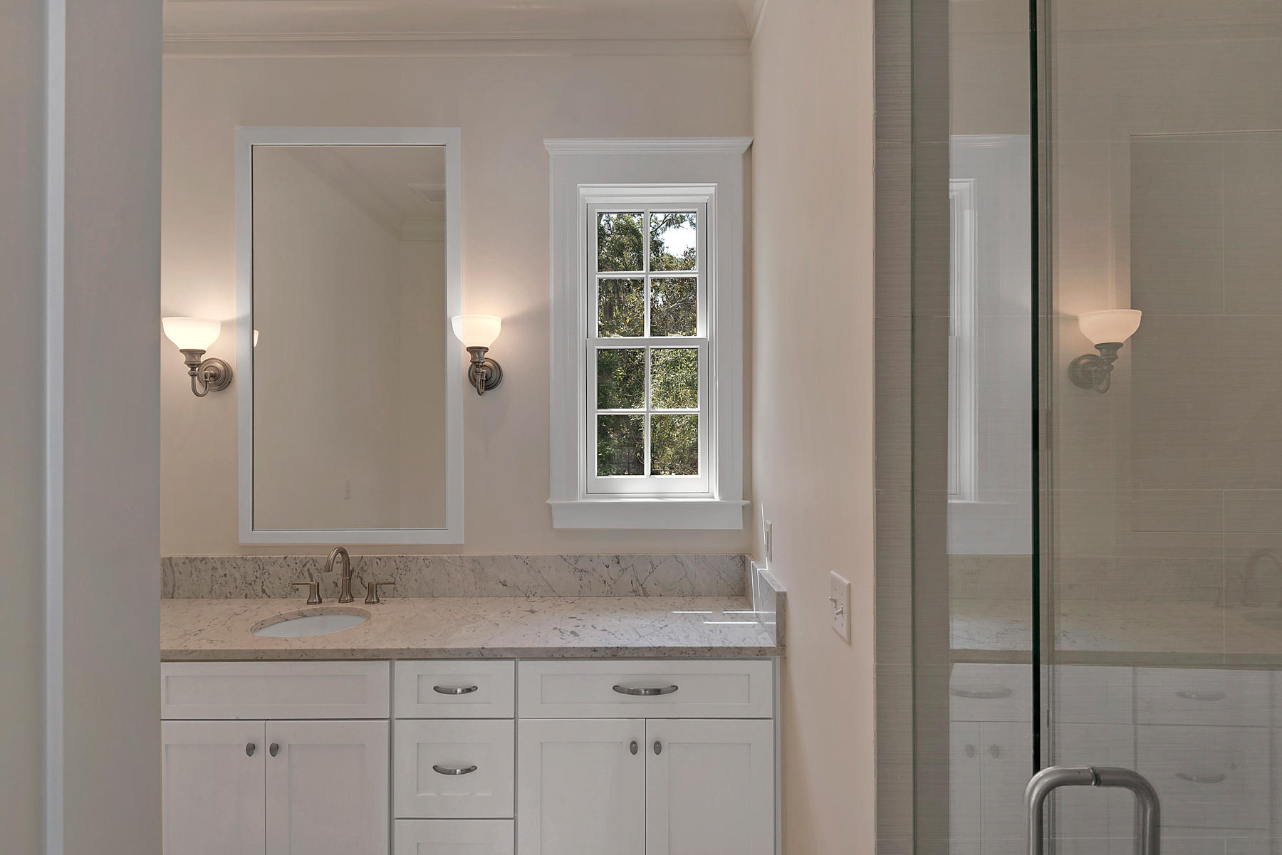 CHURCHILL OAKS - Residential