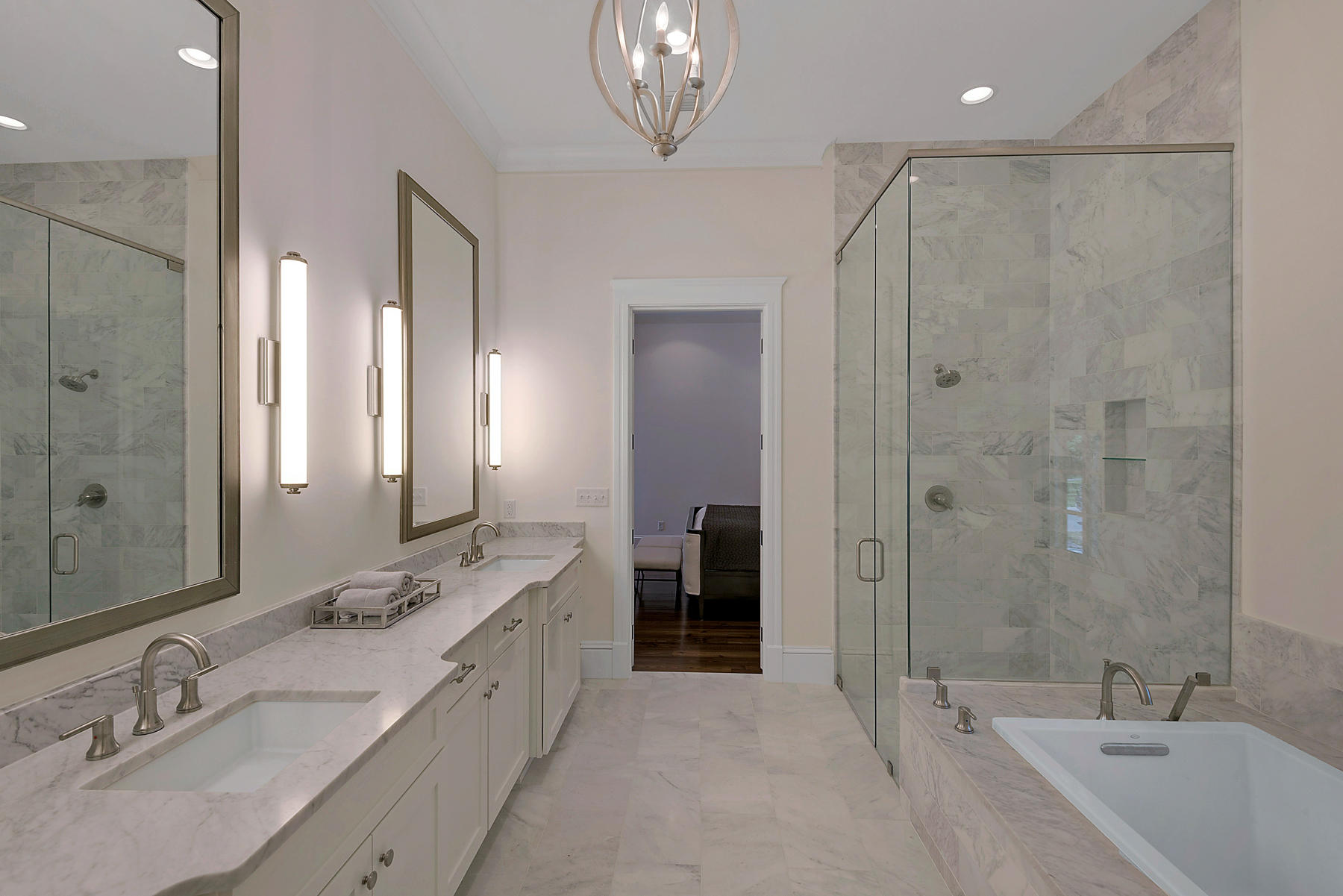 CHURCHILL OAKS - Residential