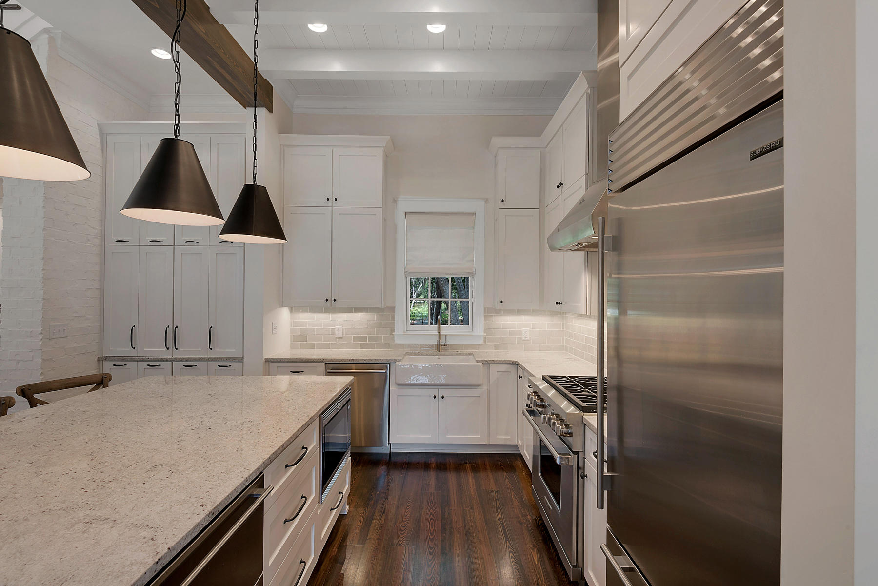 CHURCHILL OAKS - Residential