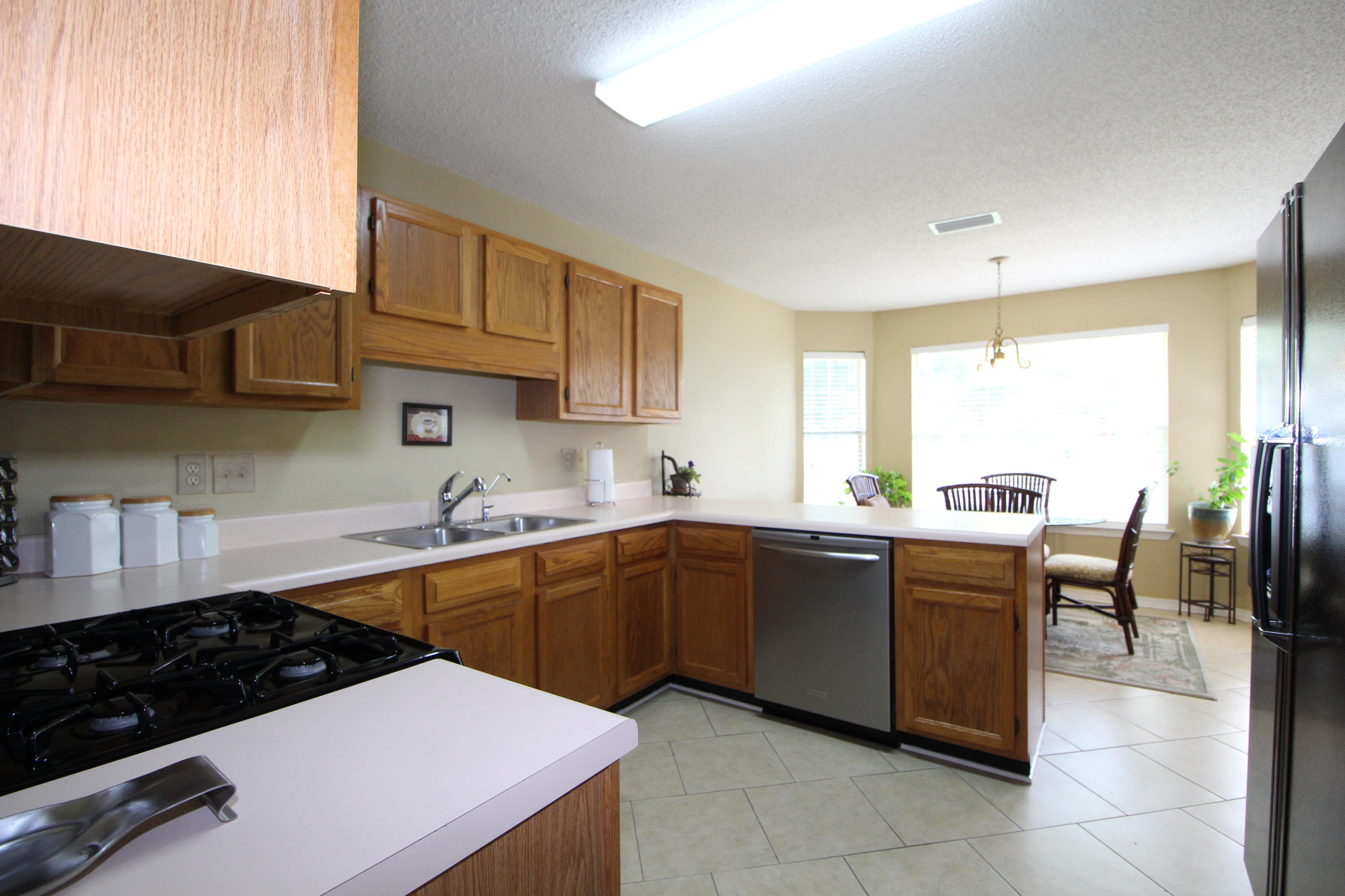 MEADOW WOODS - Residential