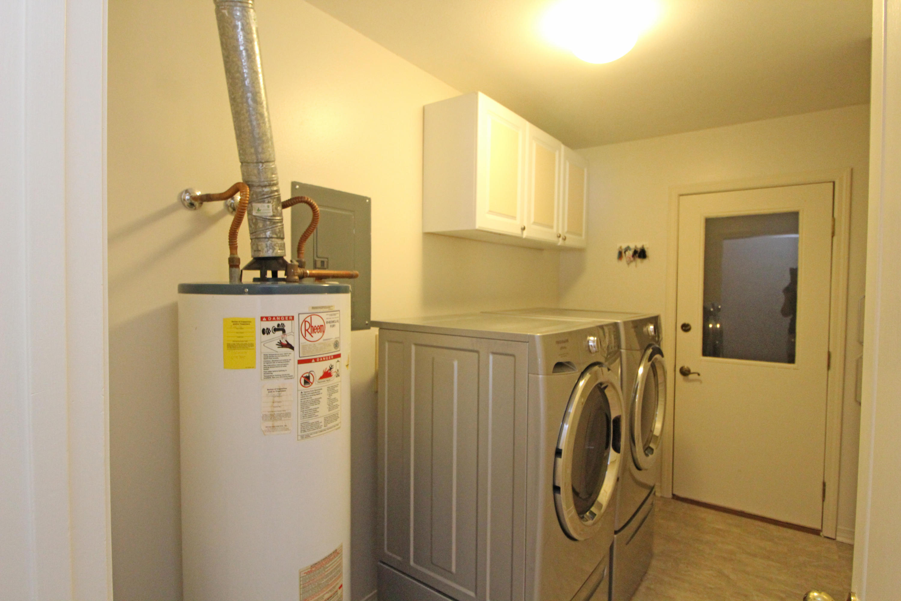 MEADOW WOODS - Residential