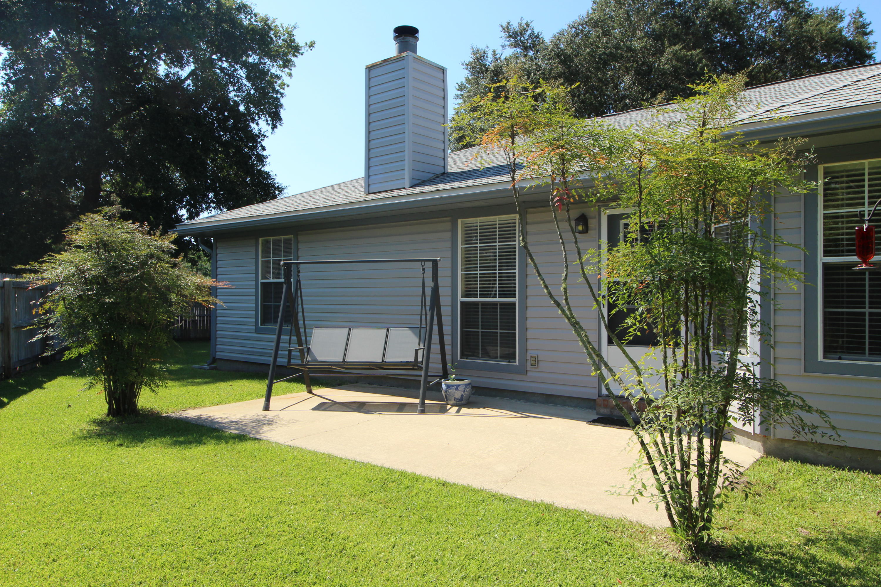 MEADOW WOODS - Residential